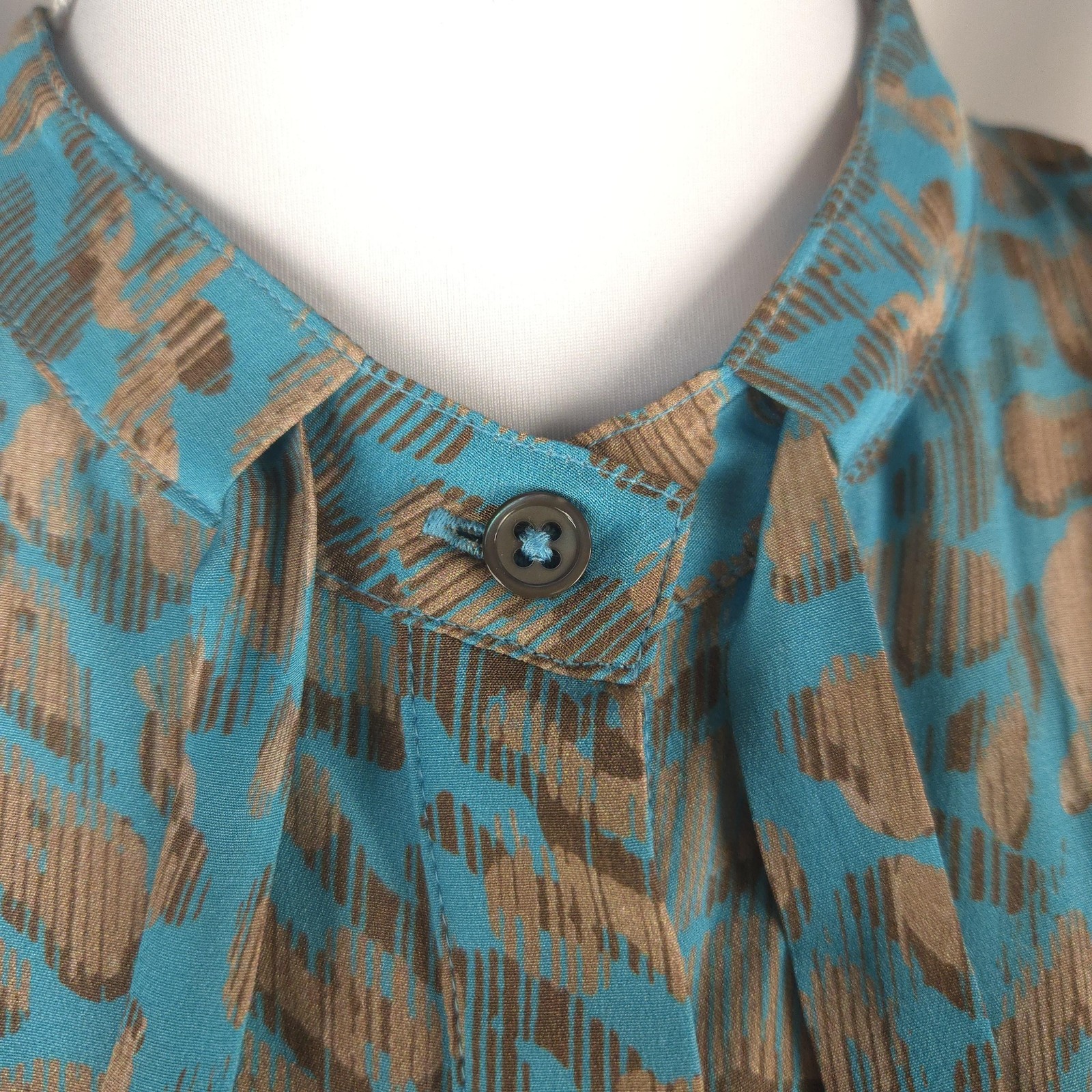 Doncaster Collection Blouse Womens M Blue Silk Animal Print Tie Office Siren
