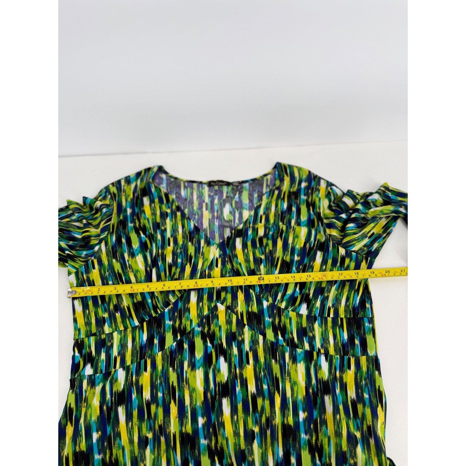 Nue Options Womens V-Neck 3/4 Sleeve Abstract Print Top Green Blue Yellow Sz M