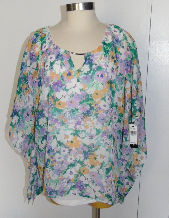 NWT AGB blouse Woman 1X Floral Blouse bat wing sleeve CottageCore BOHO NEW