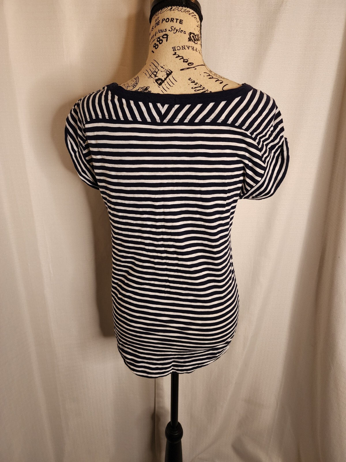 GAP Navy Blue And White Striped Shirt Women’s Size XS