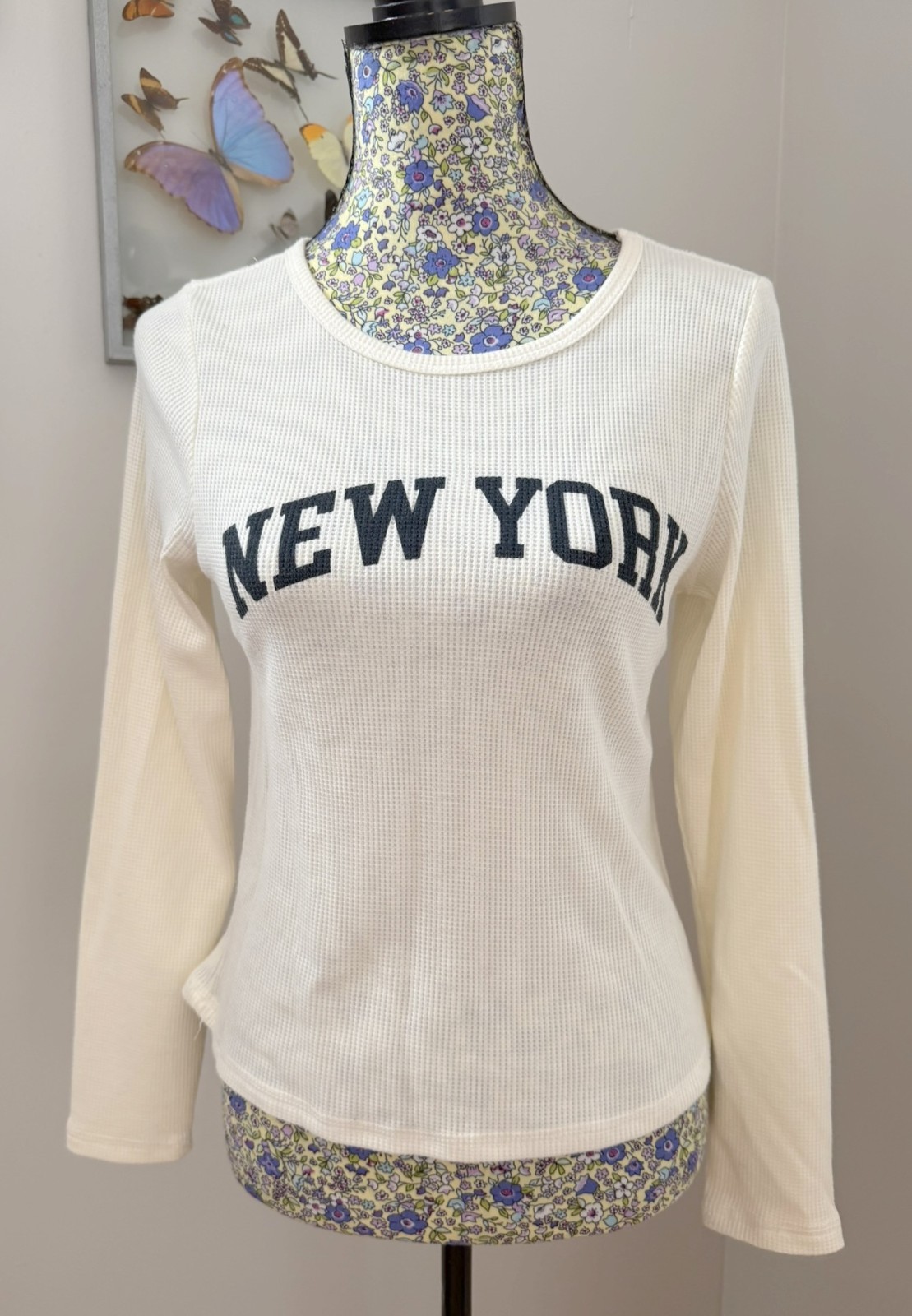 Pink Republic Woman’s L Ivory “New York” Long Sleeve Crew Neck Thermal Shirt Top
