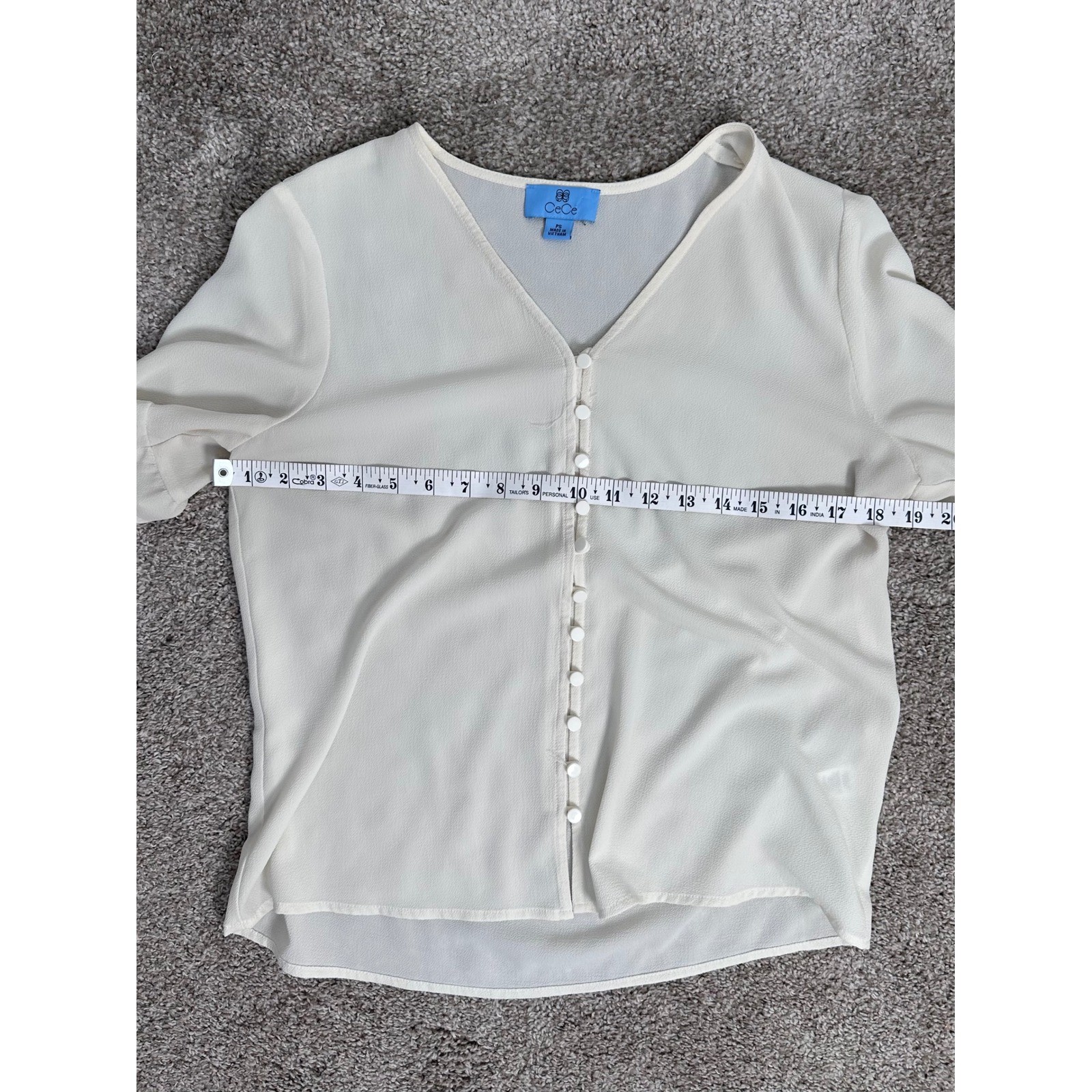 CeCe Women Ivory Ruffle Sleeve V-Neck Button Front Blouse Cream capsule basic PS