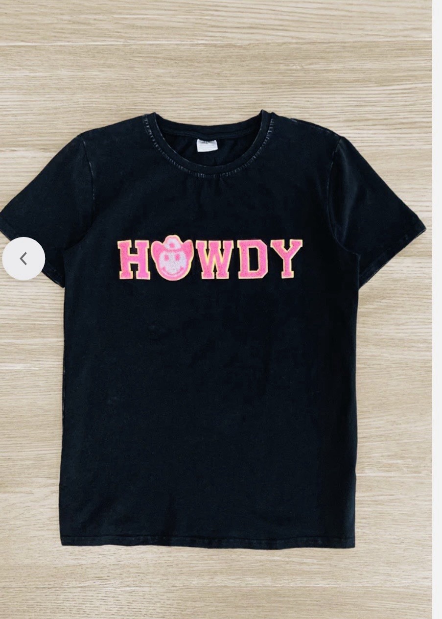 Pink Cowboy Hat Emoji Howdy Shirt Size 4xl Adults
