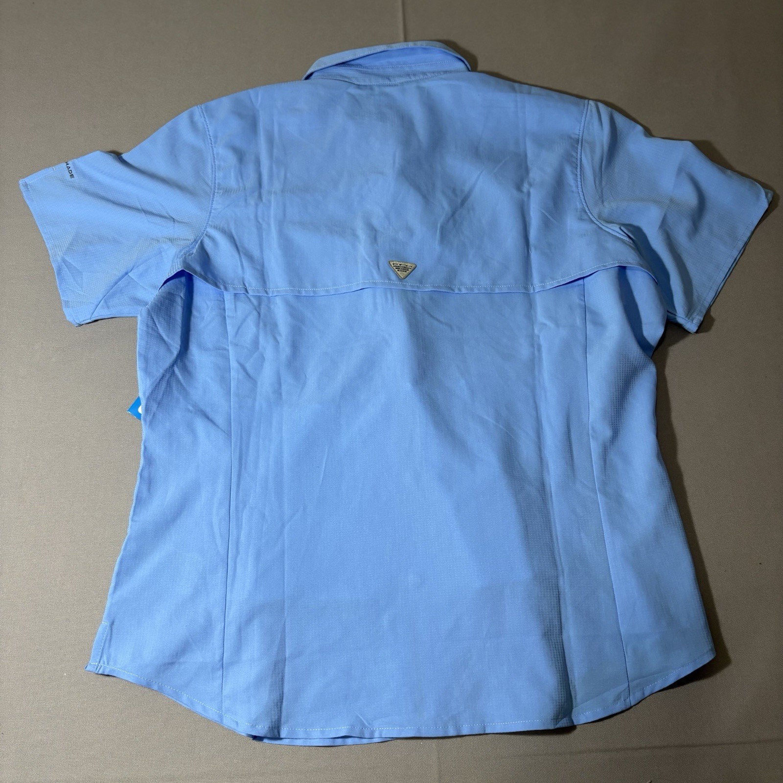 Columbia PFG Omni Shade Women’s Periwinkle Short Sleeve Button Up Large