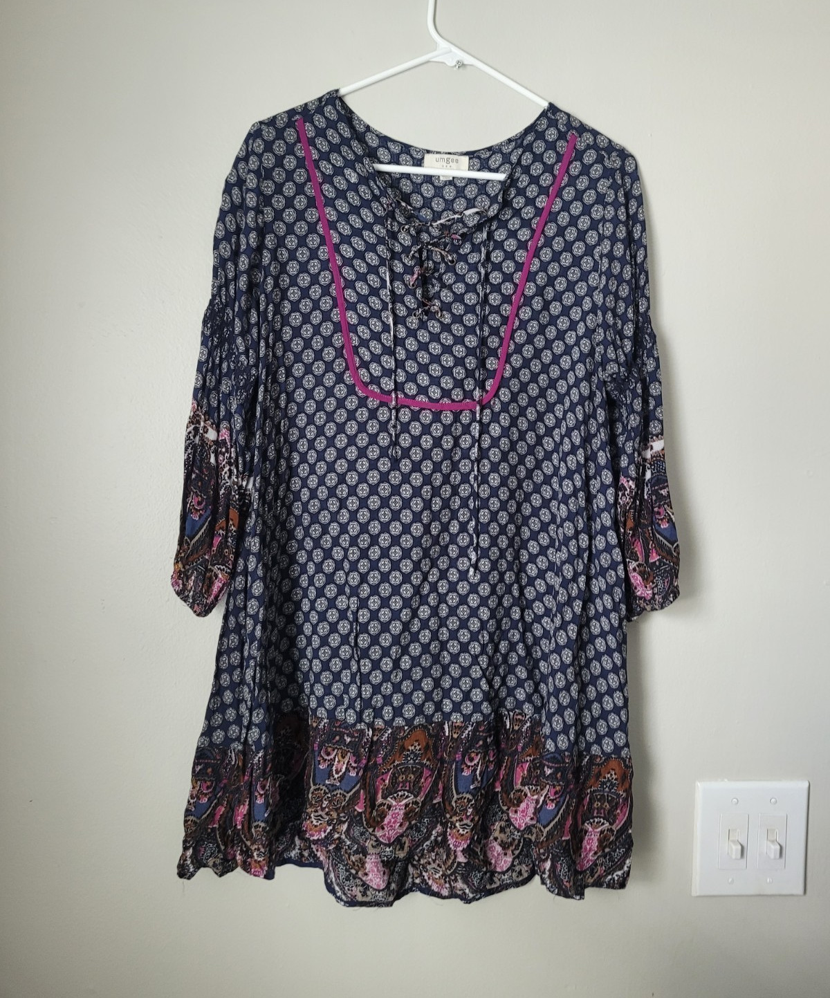 Umgee USA Women Paisley Lace-Up Grommet Tunic Blouse M 3/4 Sleeve Lounge Relax
