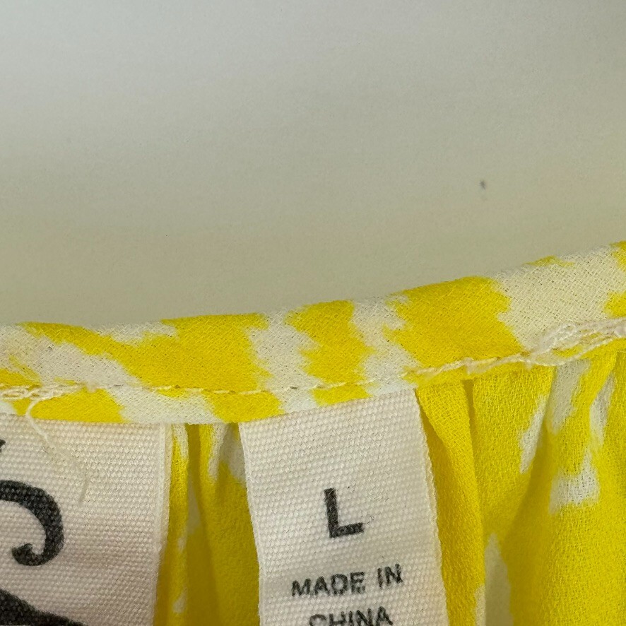One September anthropologie women’s sleeveless blouse embroidered yellow large
