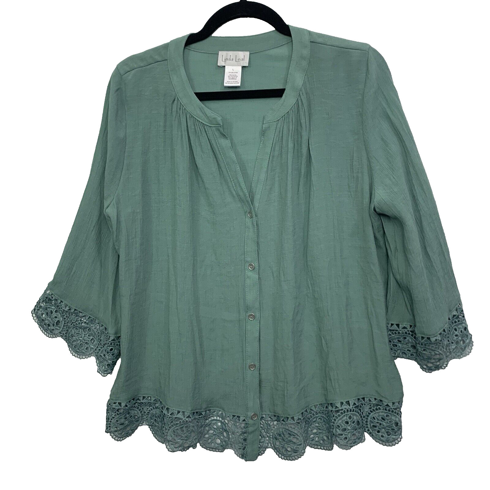 Linda Leal Womans Green Lace Trim Button Up V-Neck 3/4 Sleeve Top Size LARGE