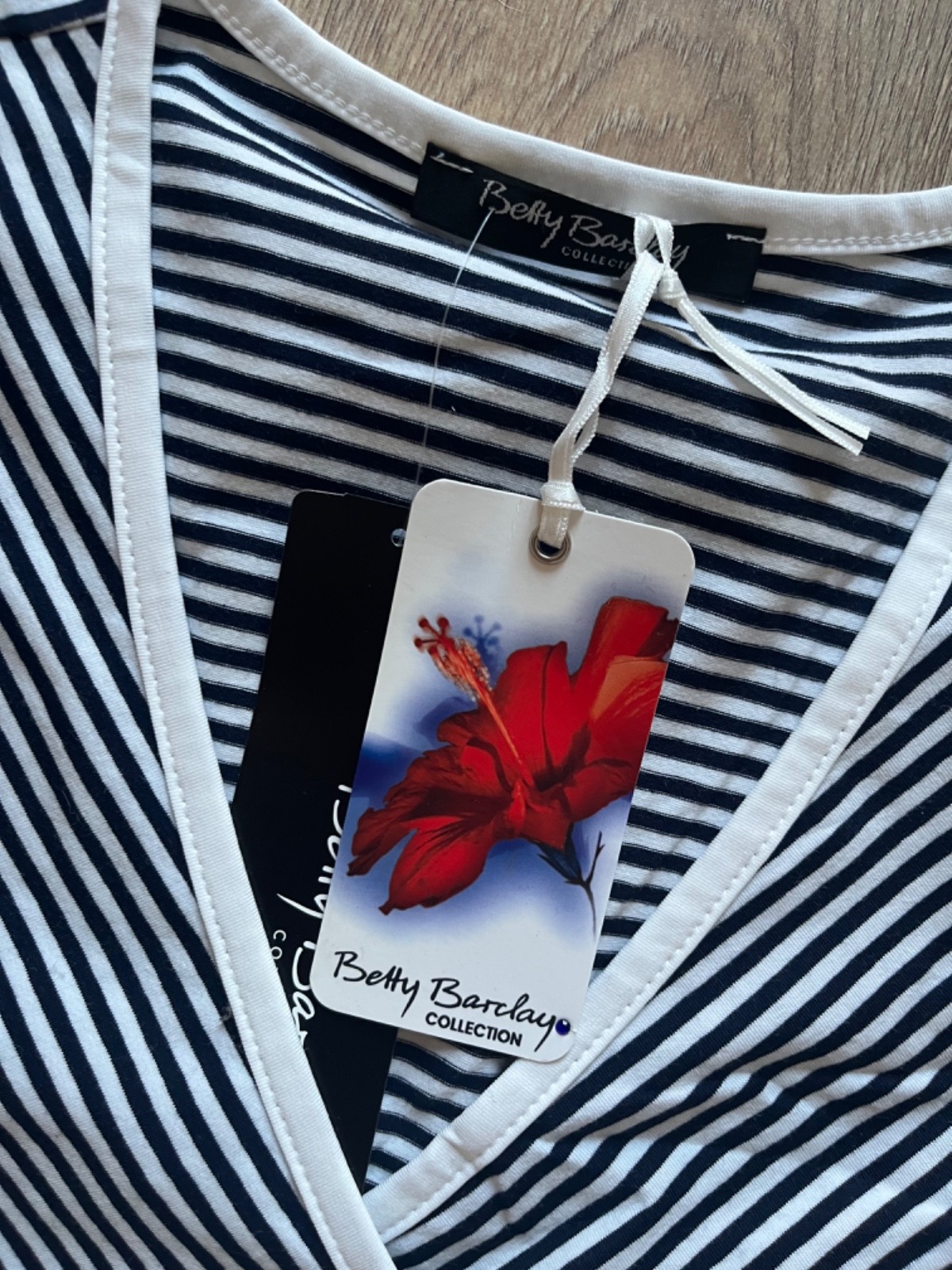 Betty Barclay Black White Striped Wrap Top Tank V-Neck Size UK 16 BNWT £25 RRP