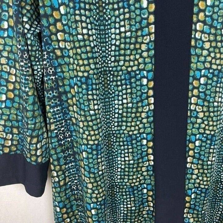 Nue Options Women Tunic Top Size L V-Neck 3/4 Sleeve Green Blue Snakeskin Print