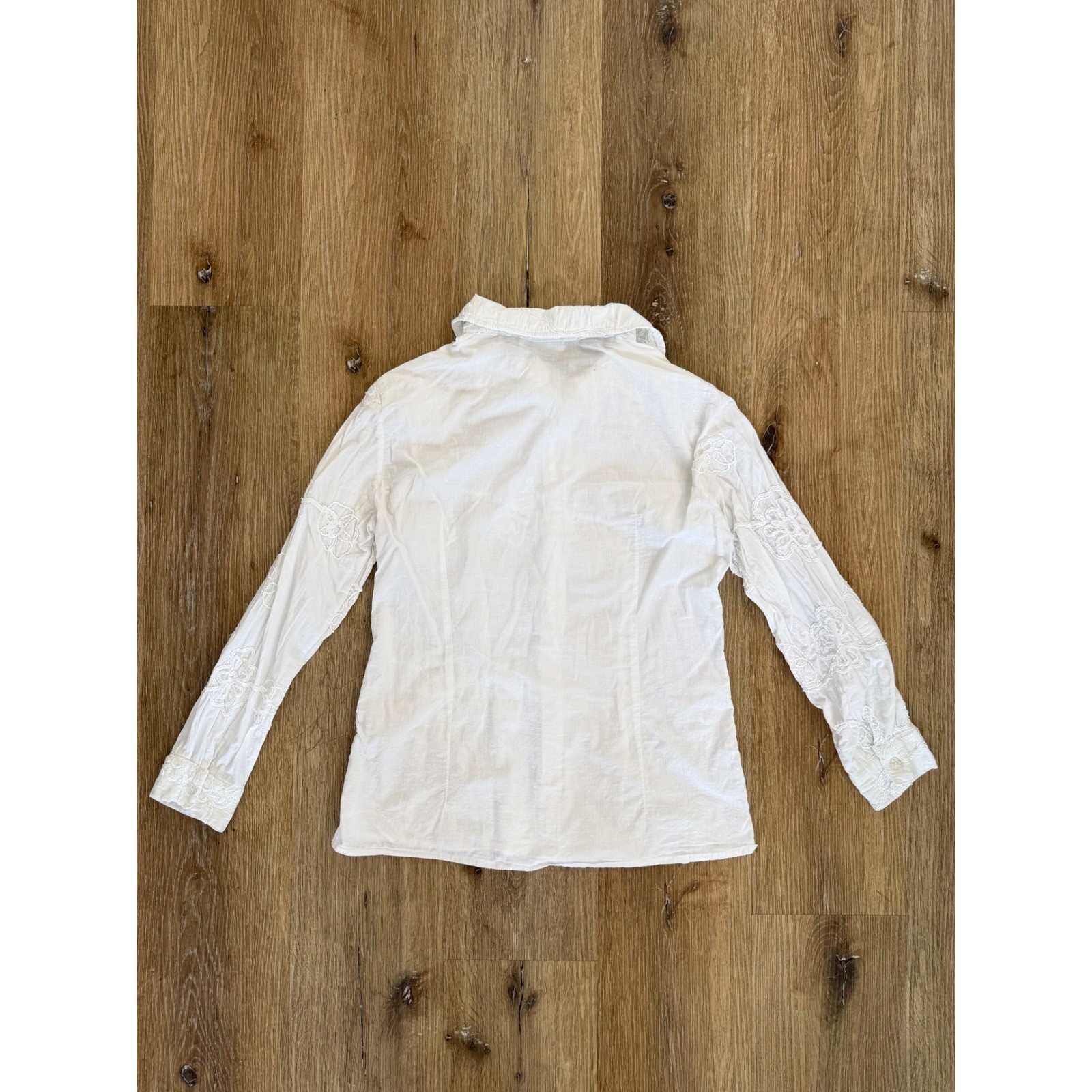Floral Embroidered Button Down Shirt Womens M White Boho Cotton Cottagecore