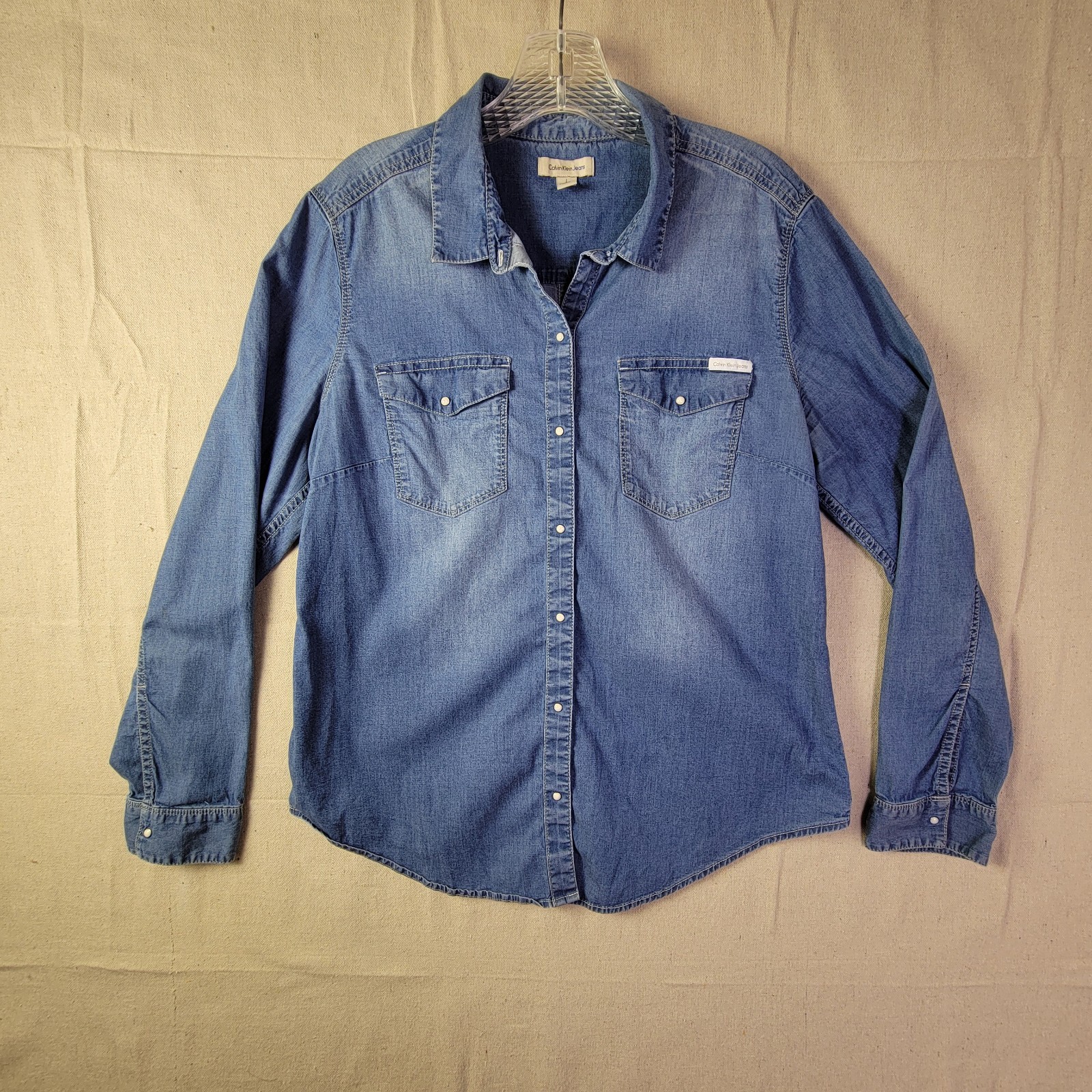 Calvin Klein Jeans Shirt Women’s L Chambray Pearl Snap Denim Long Sleeve Western