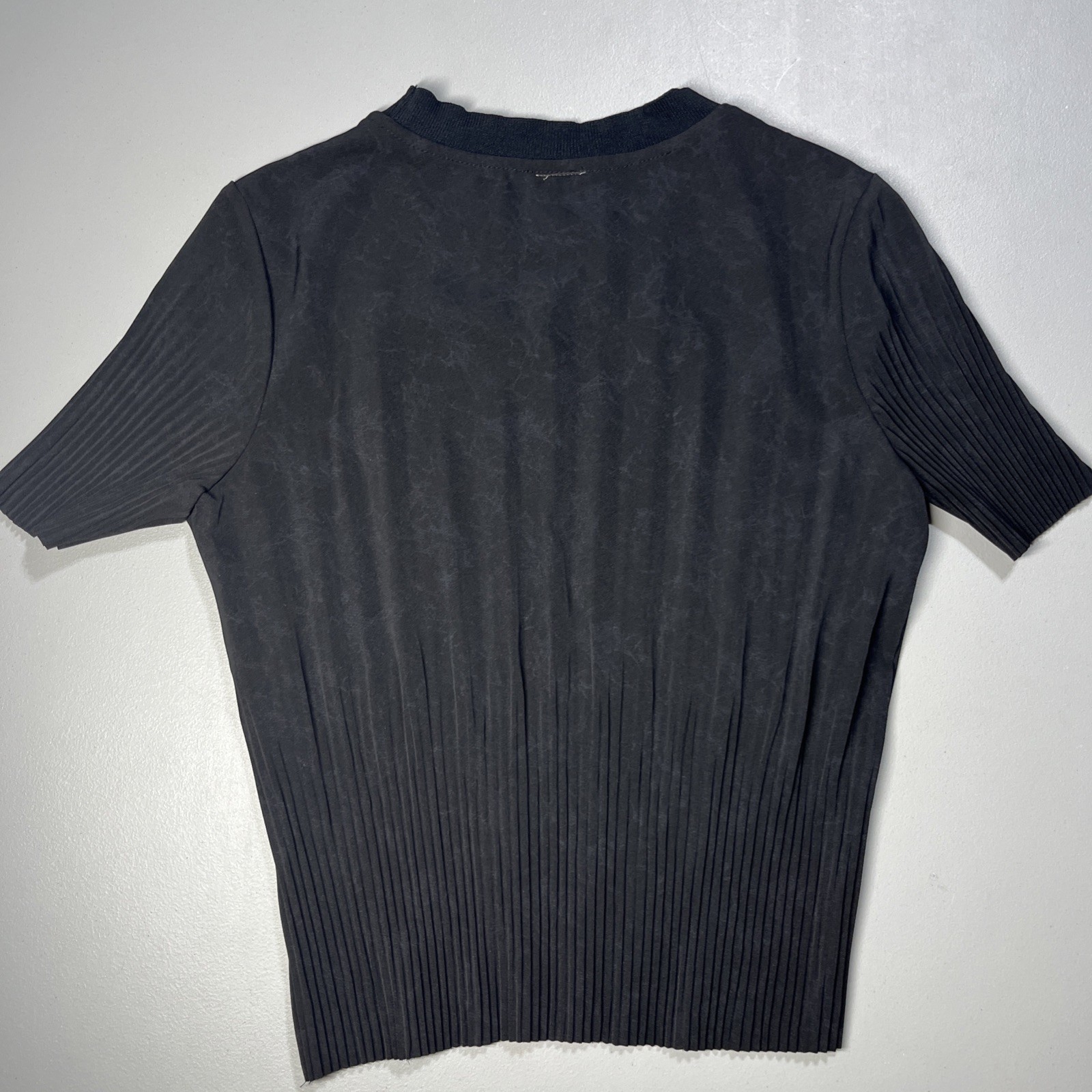 Taroo T Shirt Blouse Womens XS Black Gathered Pleated Short Sleeve Satin 90s
