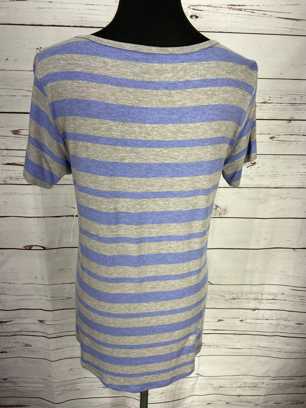 LuLaRoe Classic T-Shirt Medium Gray & Blue Stripes 95% Rayon 5% Spandex