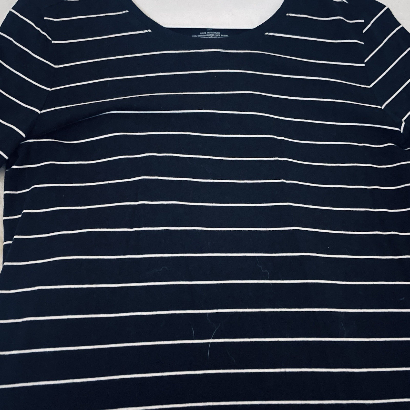 Banana Republic Timeless Tee Black White Striped V-Neck Long Sleeve T-Shirt S/P