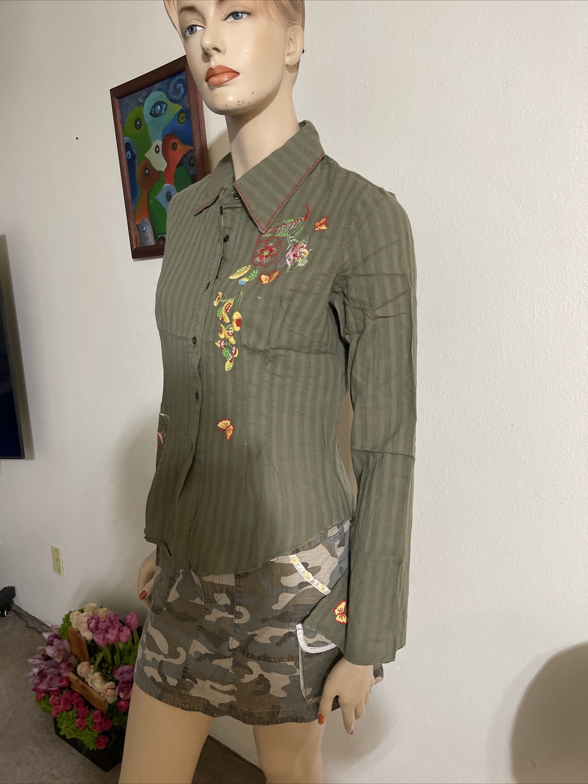 Forest green cotton casual buttons embroidered Size L long sleeve shirt Top