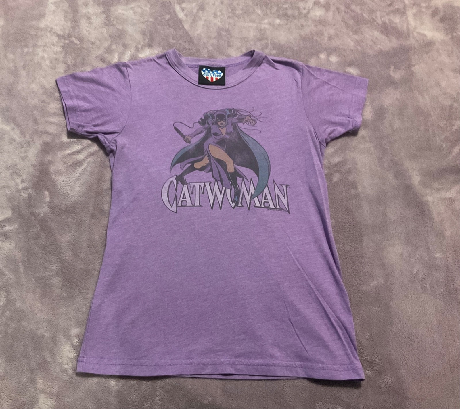 Junk Food Batman Dc Comic Catwoman Harley Quinn BatGirl Vintage T Shirt Top XS/S
