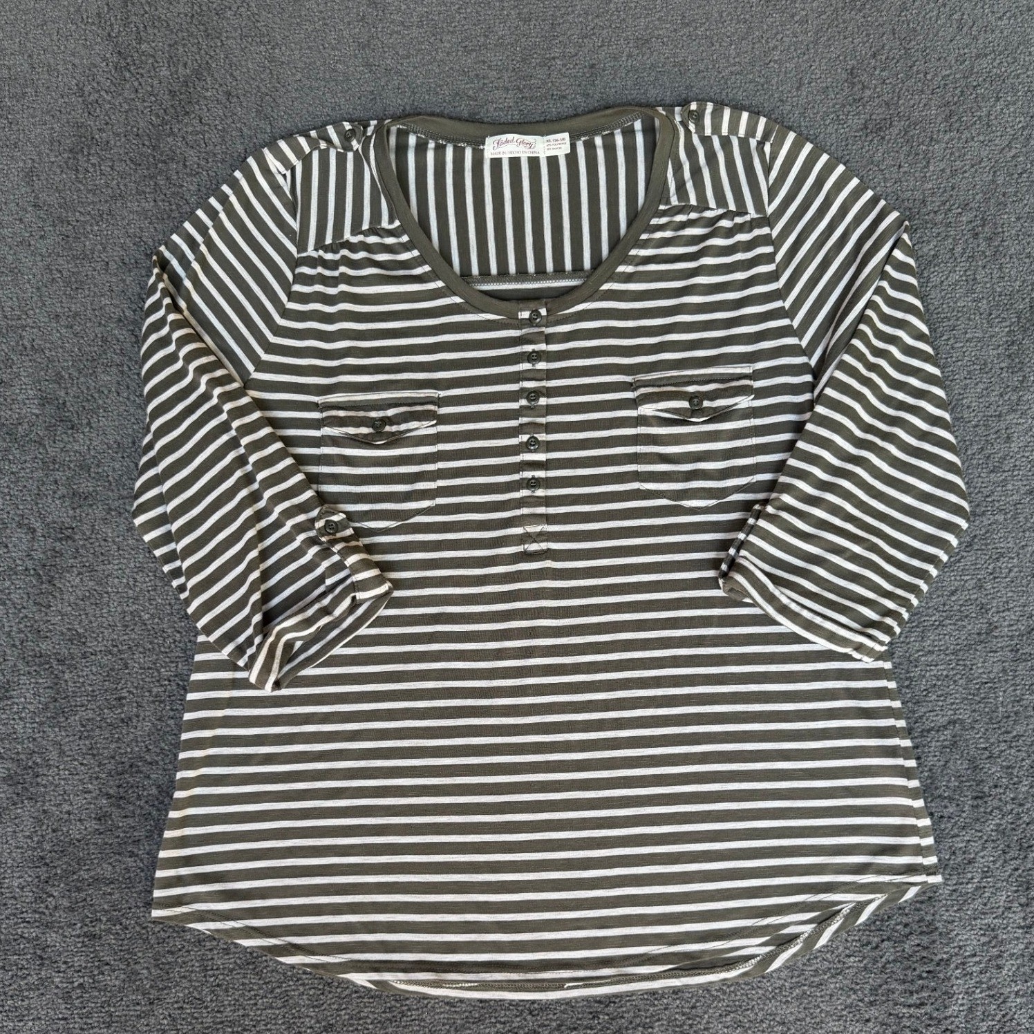 Faded Glory Olive Green Striped Henley Top XL 16-18 3/4 Sleeve Pockets 3339