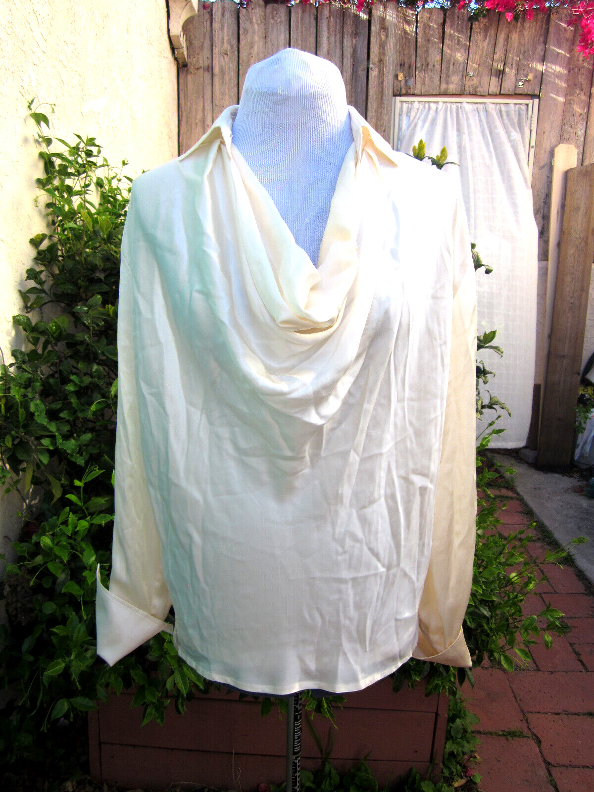 Nina Ricci Paris 80s VTG silk satin top tunic French cuffs L Pirate Poet Painter