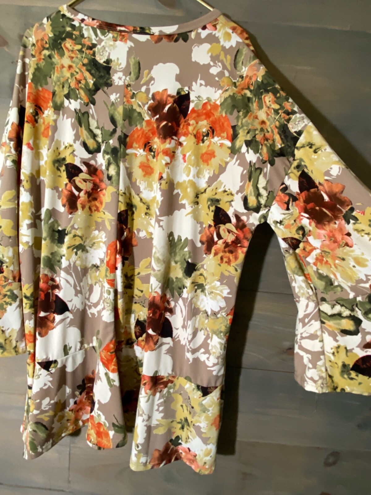 Crepas Womans Blouse Shirt Size 3XL floral tunic 3/4 ruffle sleeve pullover