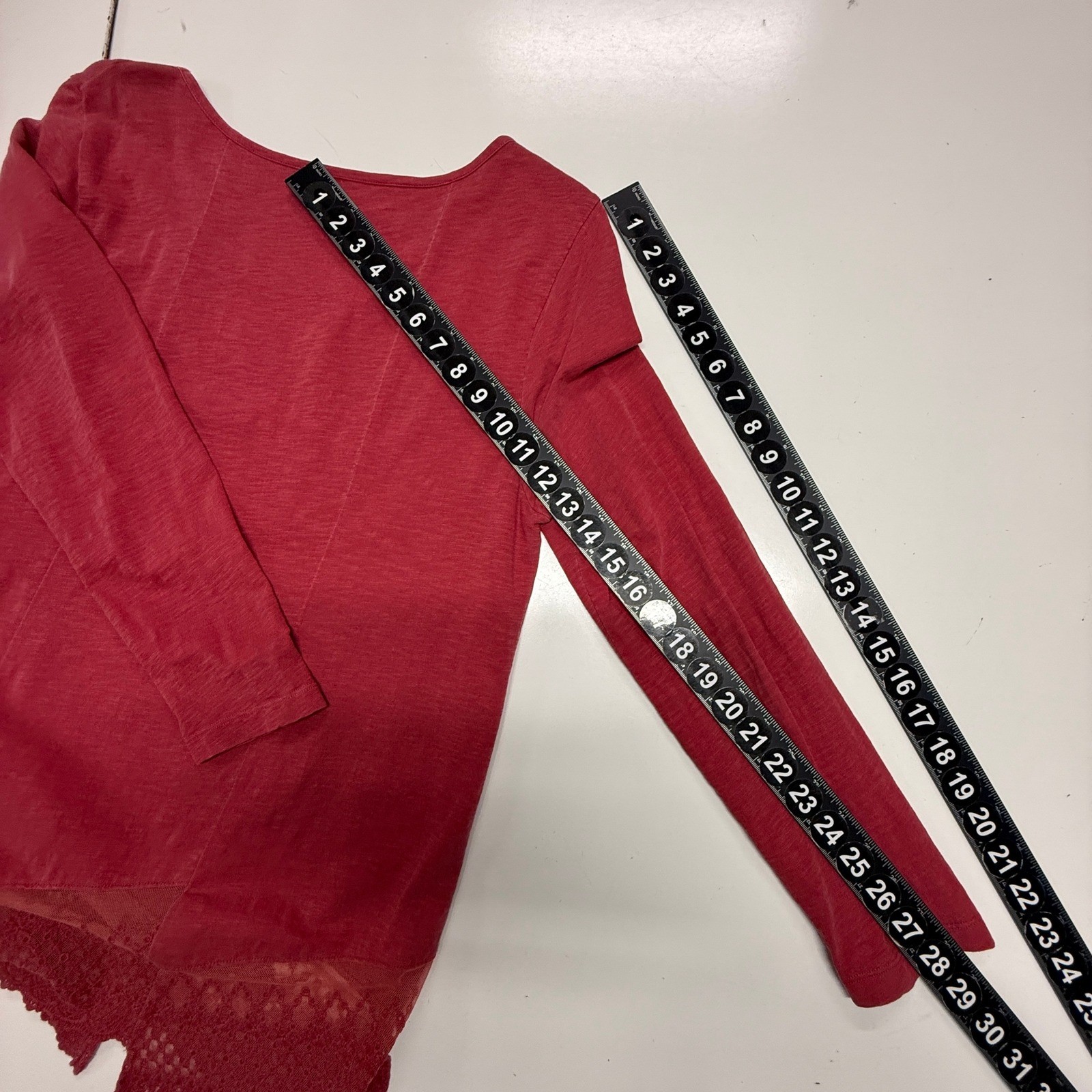 Soft Surroundings Top Womens Large Petite Red Long Sleeves Lace Trim Tunic