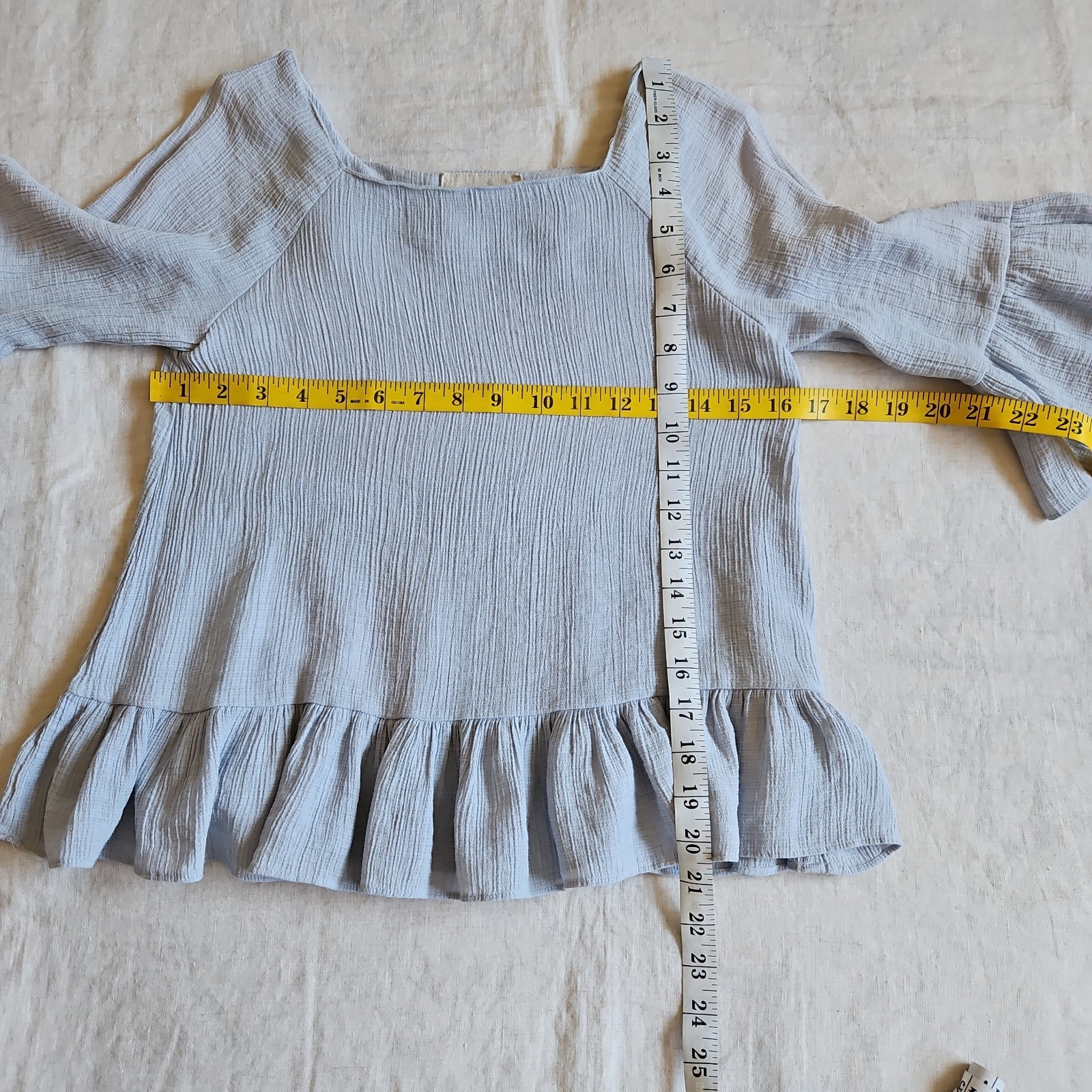 Moon River Anthropologie Blue Ruffle Boho Peasant Blouse 3/4 Flare Sleeves Small