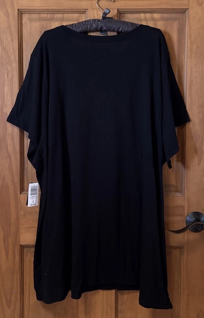 TORRID TEE SHIRT SHORT SLEEVE T SHIRT TOP 6 6X 6XL 30 NEW