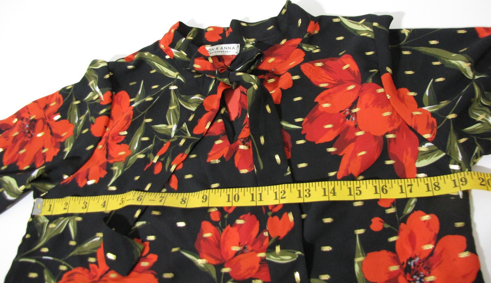 Red/Black Floral High-Neck-Tie-Bow Long Sleeve Blouse Metallic accents Wm S