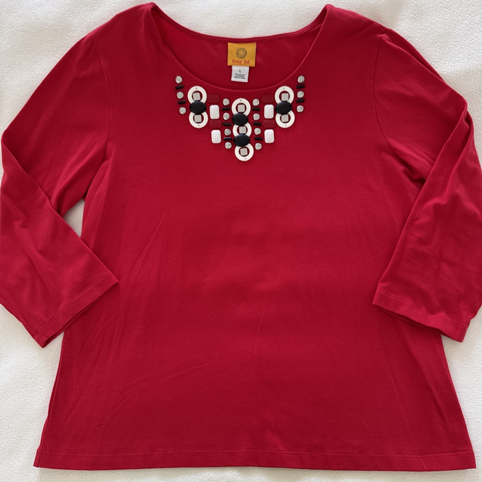 Ruby Rd Red 3/4 Sleeve Top W/jeweled Neckline/L/Travel-Easy-care/Stretch