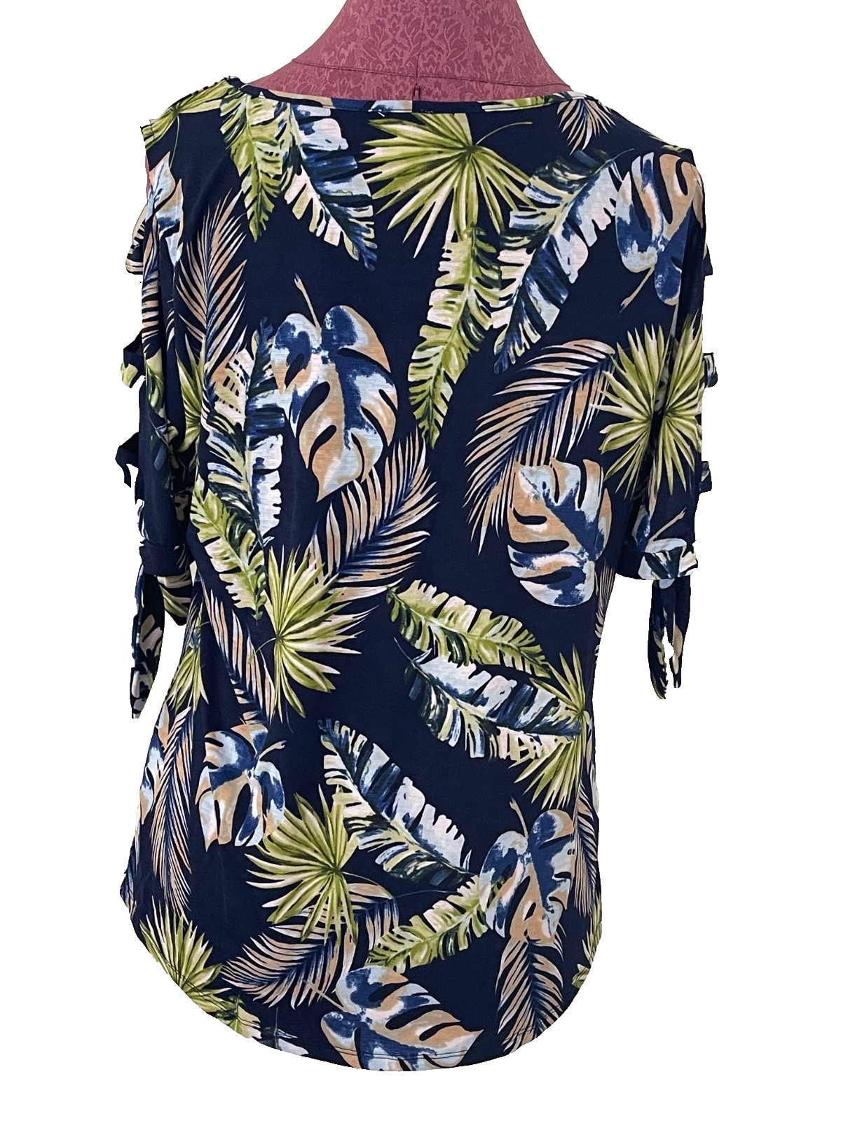 LATE AUGUST Women’s Top Blue Tropical Leaf Cold Shoulder Tie Sleeve Stretch XL