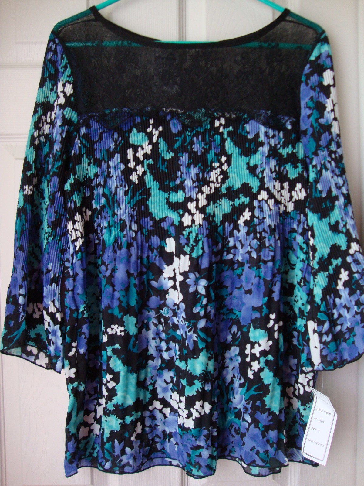 New Nicola Women’s Accordion Floral Blouse Multi Color Size L