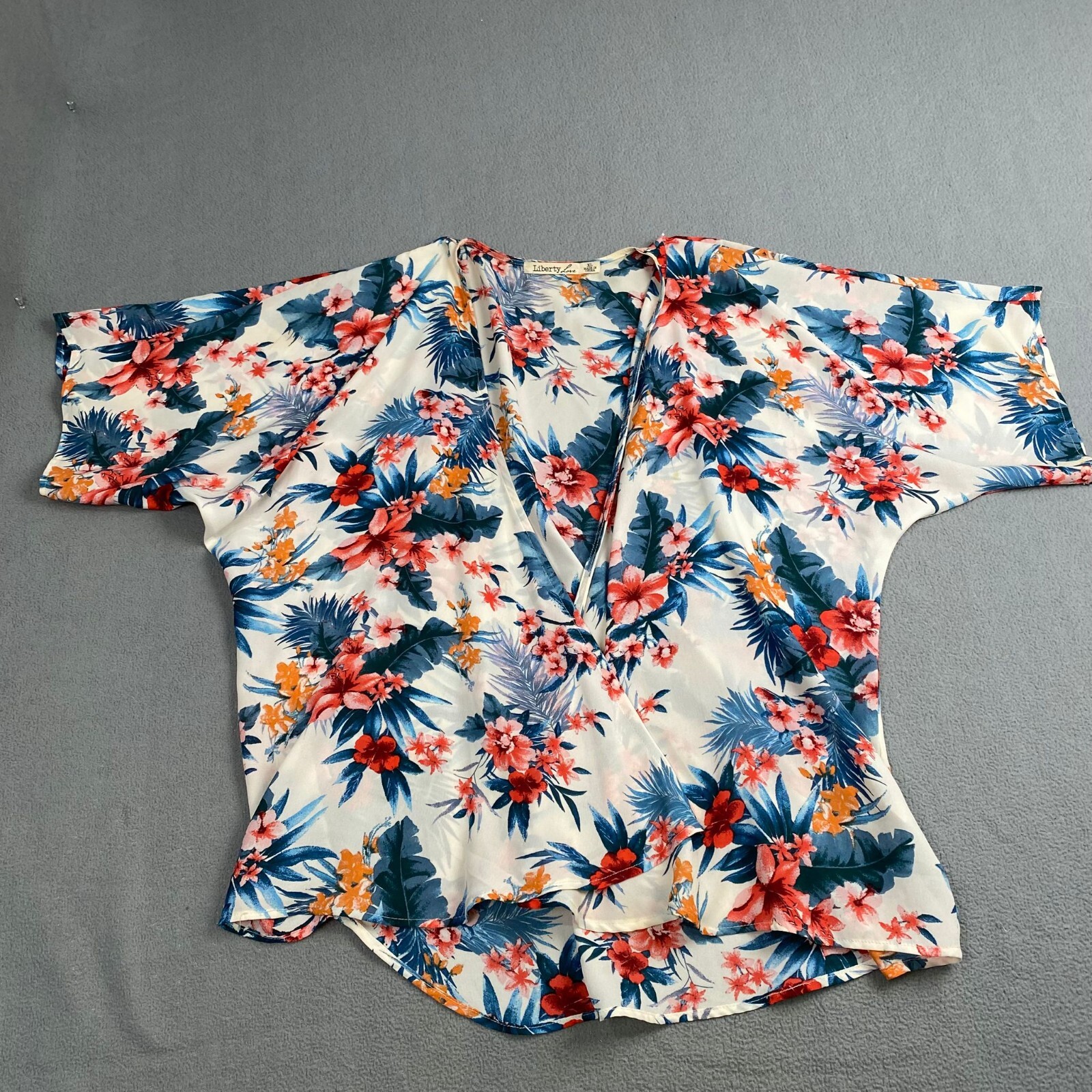 Liberty Love Women size XL Multicolor floral Blazer open front Short Sleeve.top