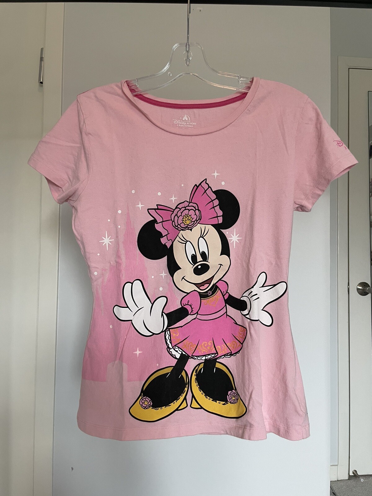 SHANGHAI DISNEY RESORT Grand Opening Minnie Mouse T SHIRT Womens Ex Small Pink