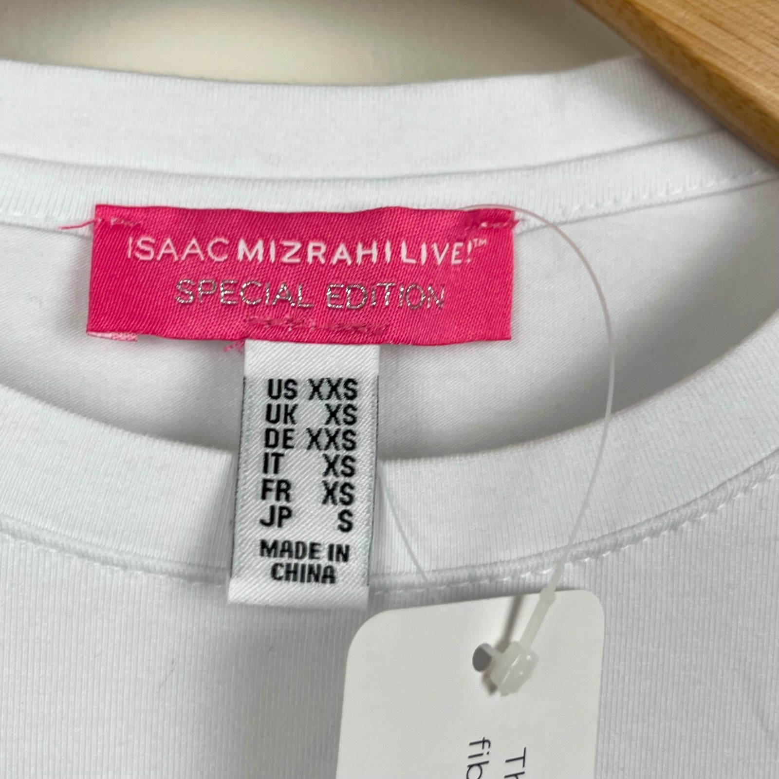 Isaac Mizrahi Live Special Edition White Floral Graphic Tee XXS A375027