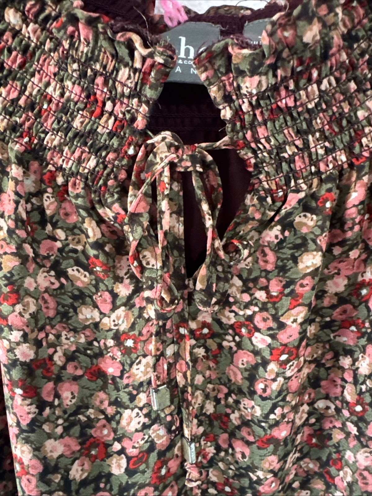 Soho New York & Company Blouse Medium Floral Print Stretchy