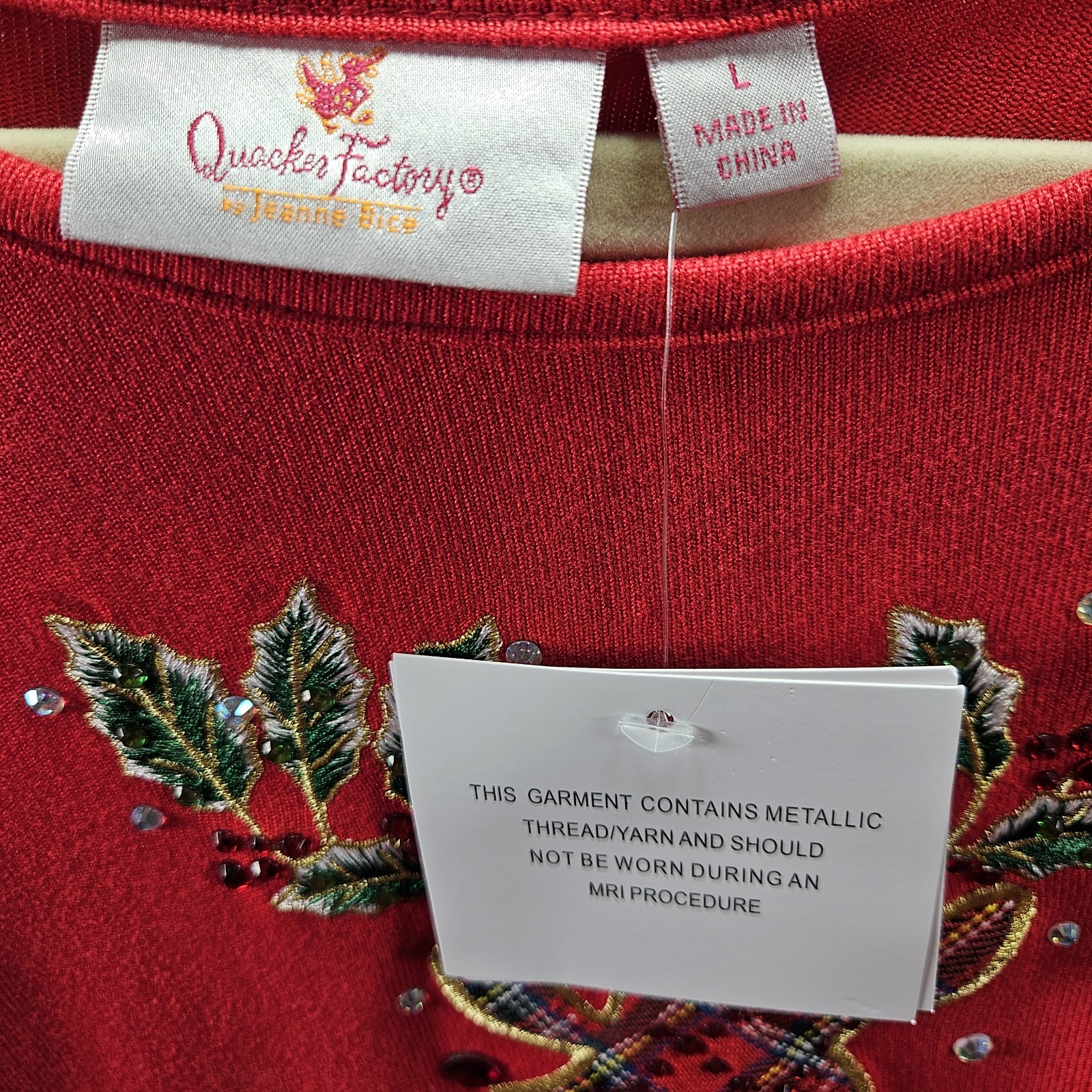 NEW Quacker Factory Top Womens Large Red Reindeer Holiday Christmas
