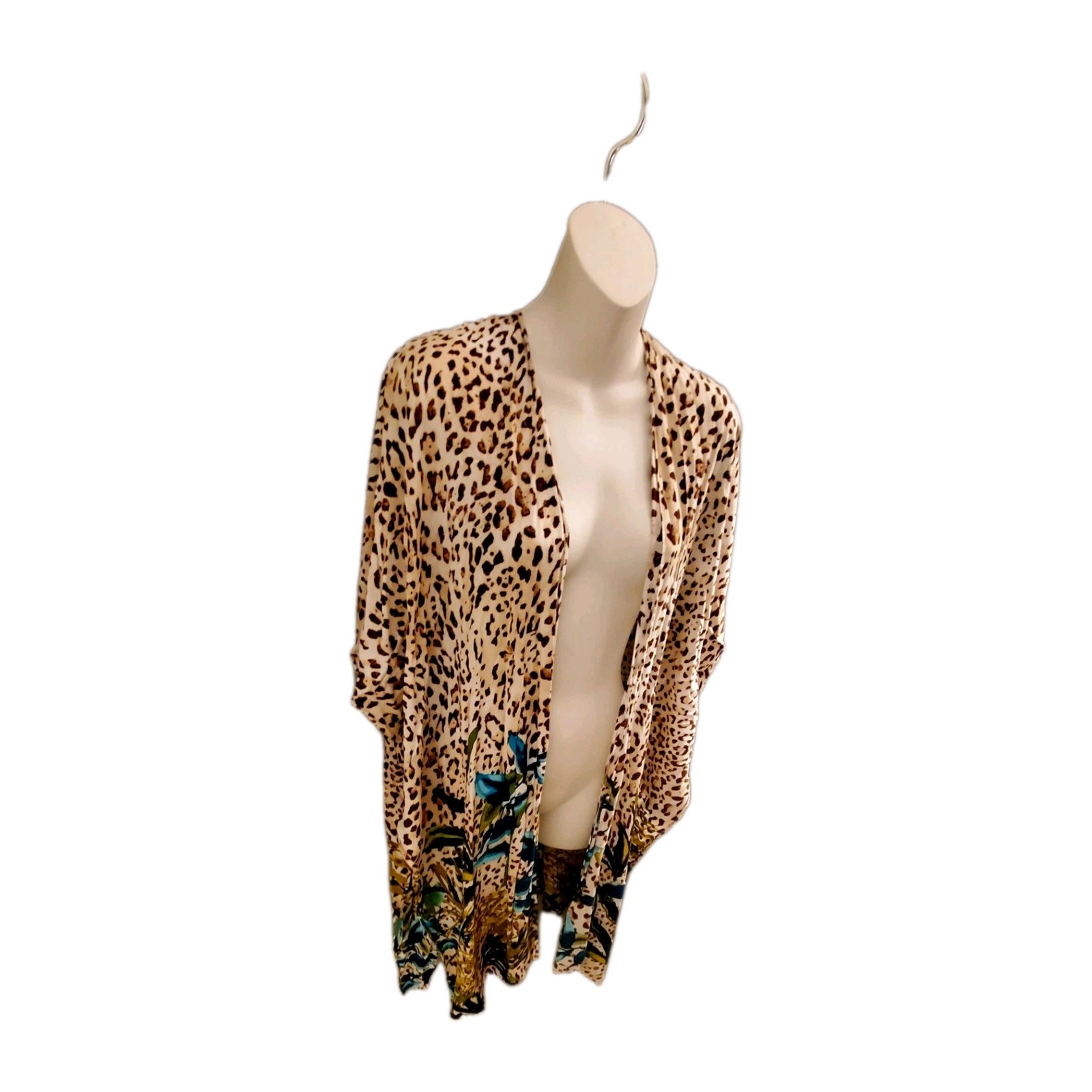 Chicos O/S Ruana/Kimono Animal Print Duster Excellent Condition. Nice Piece.