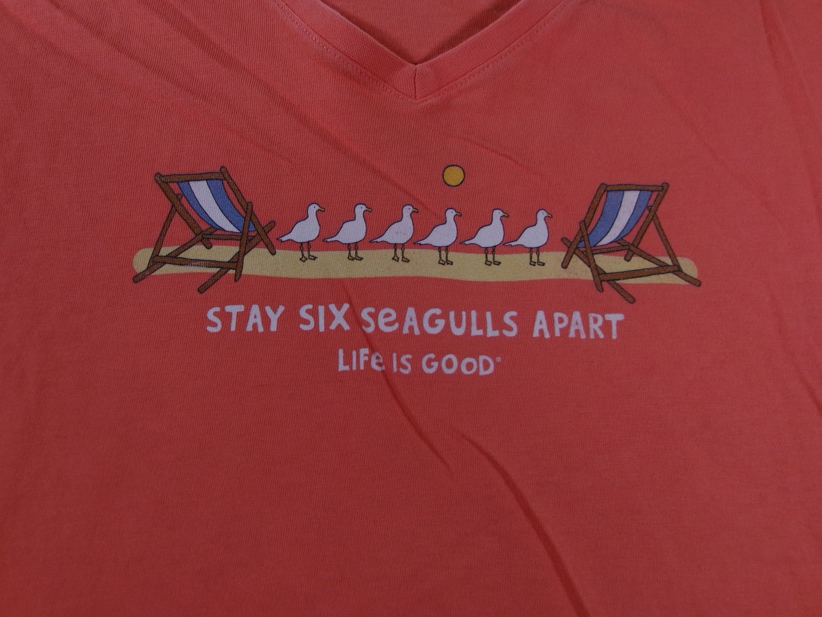 Life Is Good T-Shirt Womens M V-Neck Short Sleeve Stay Six Seagulls Coral Tee