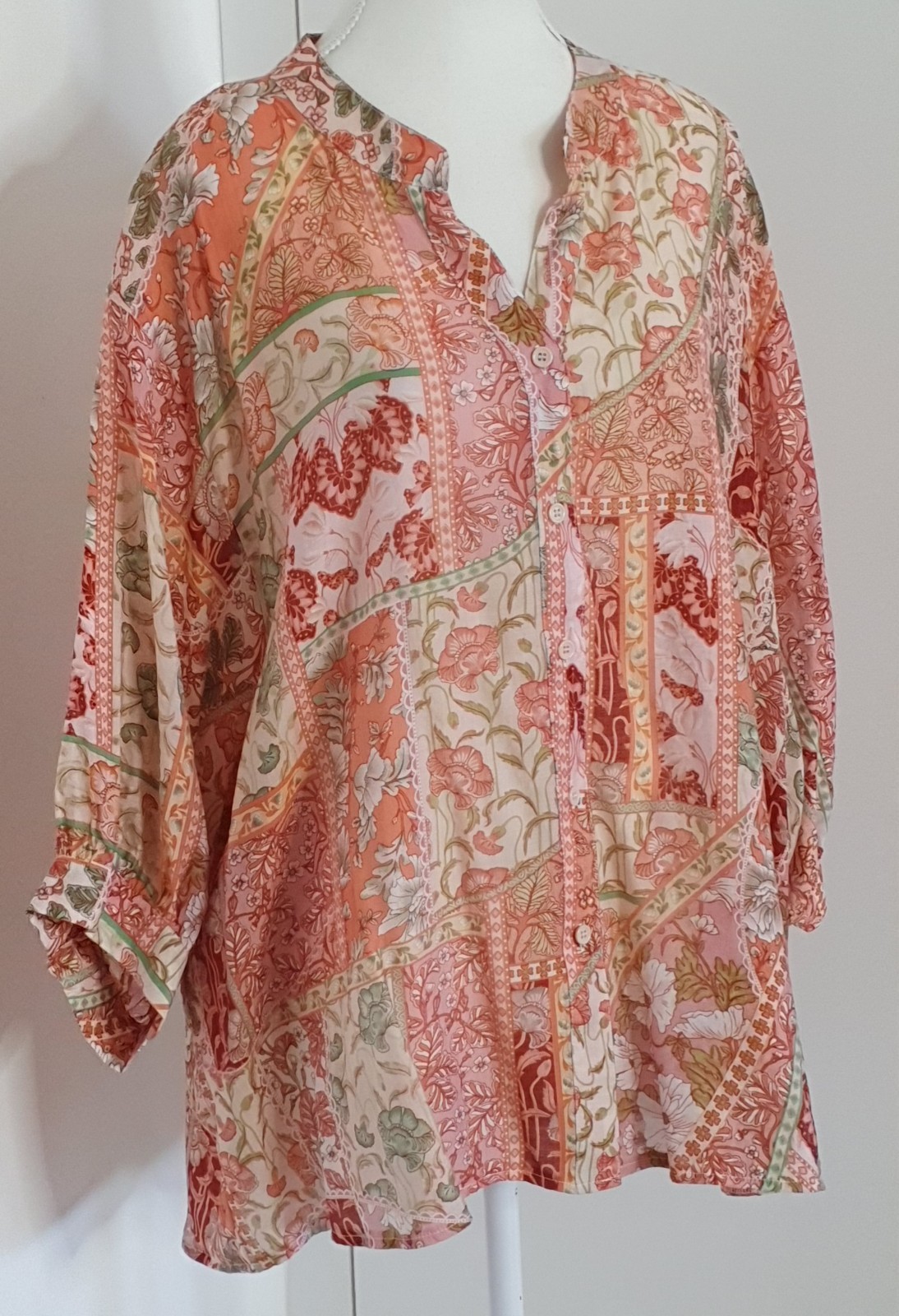 Caroline Morgan Sz 14-16 Boho Floral Patchwork Blouse 3/4 Slv Hi-Lo Hem BNWT