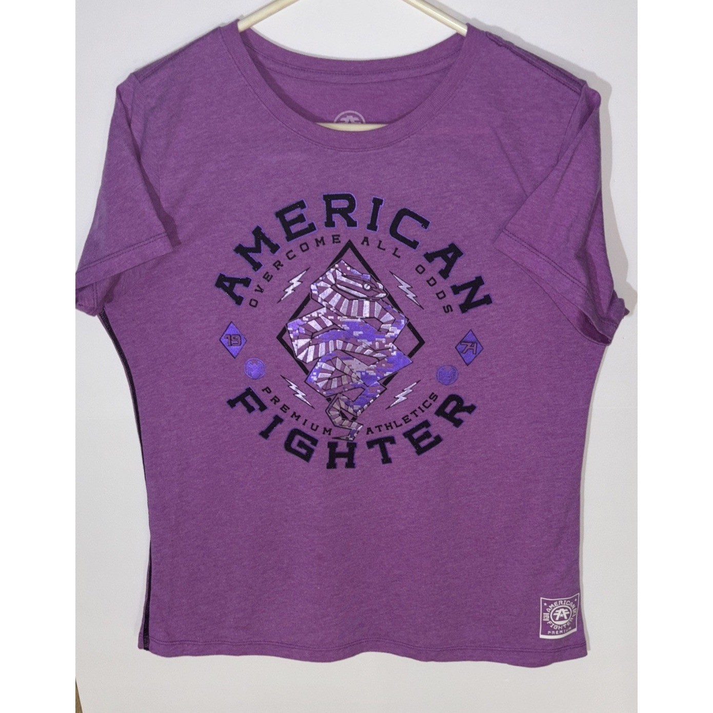 American Fighter Women Purple Snake Graphic T-Shirt XL Overcome All Odds Premium