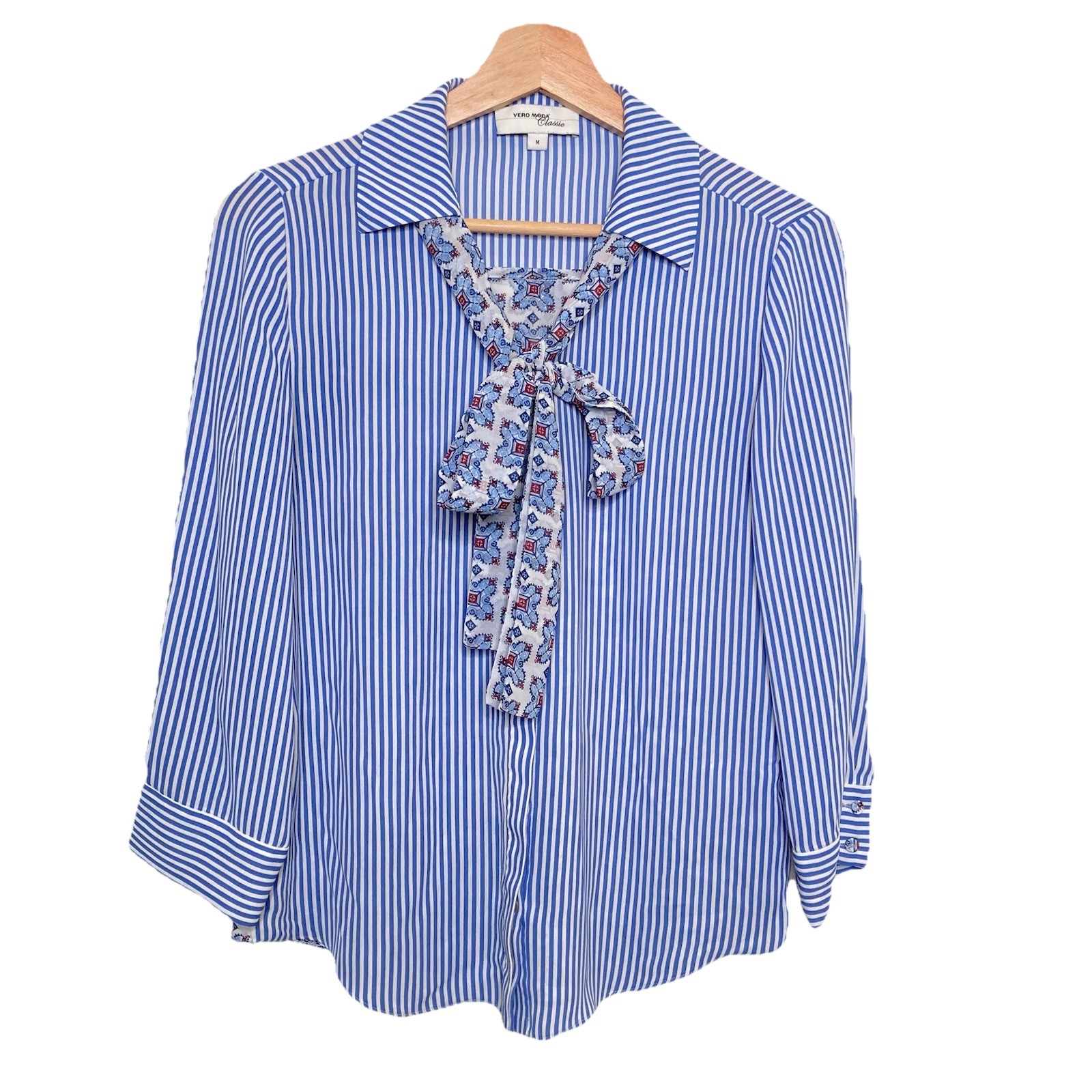 Vero Moda Woman’s Size Medium Button Up Shirt Blue White Stripe Blouse Tie Flowy
