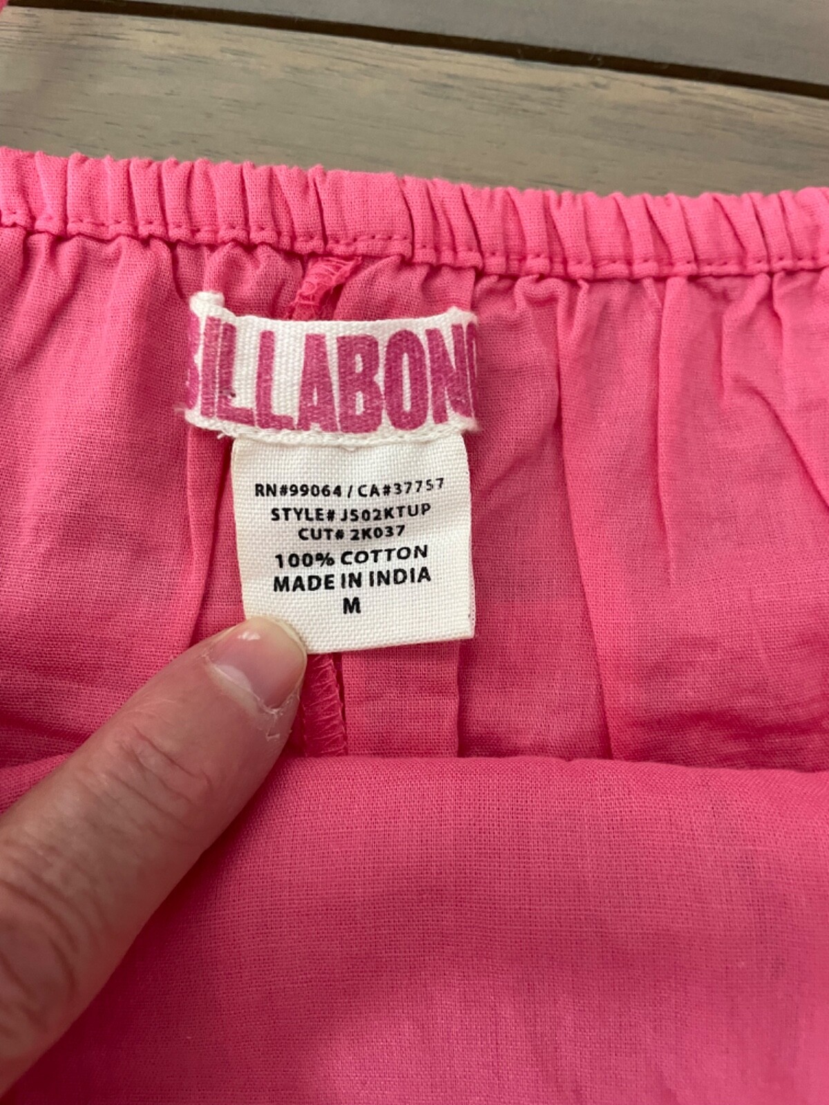 Billabong Women’s Sz M Top Camisole Pink Melon Adjustable Straps Elastic Back