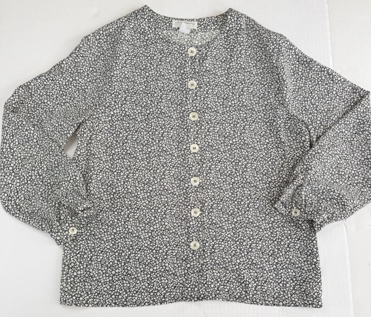 Liz Claiborne Career Women P10 Floral Black White Top Blouse Long Sleeve