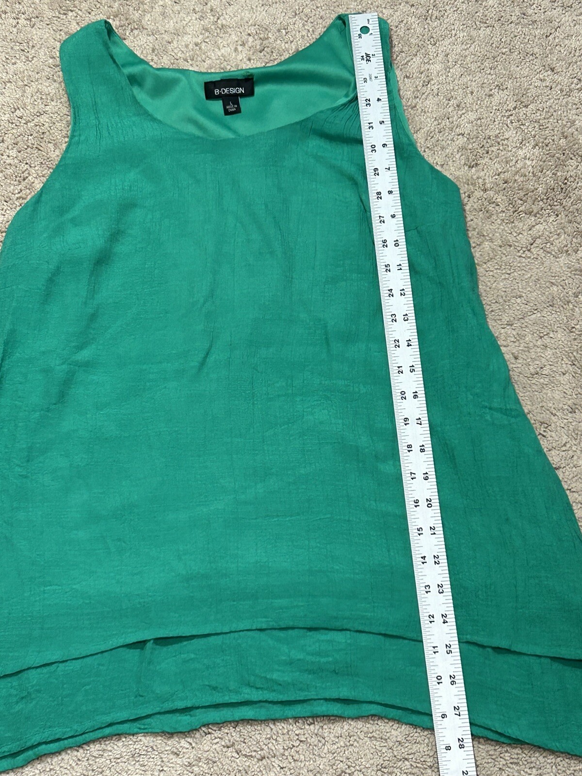 B Design Womens Shirt Size Large Green Lined Lightweight Flowy Classic