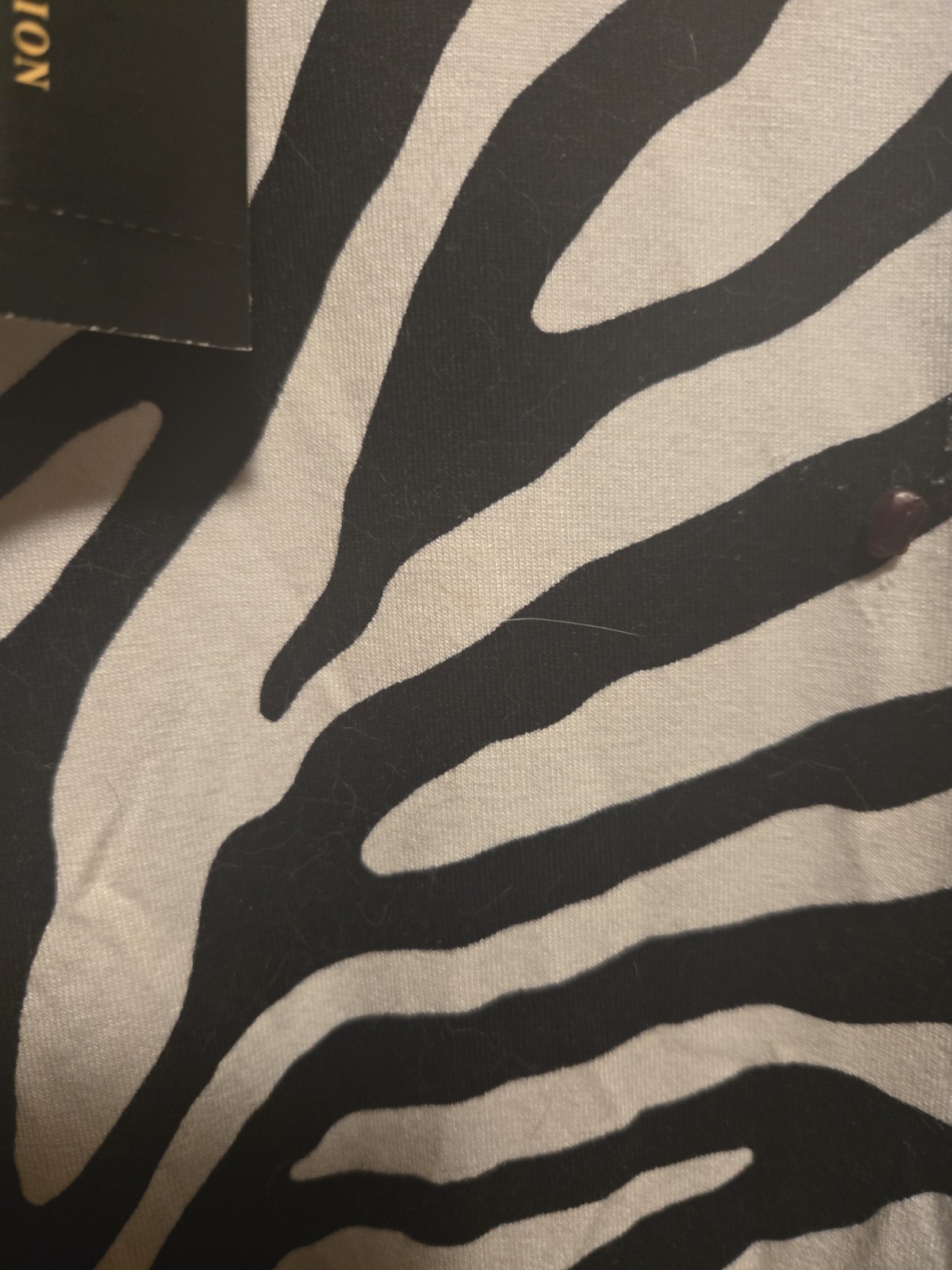 Beautiful NWT Zebra Striped Summer Blouse Medium Women’s