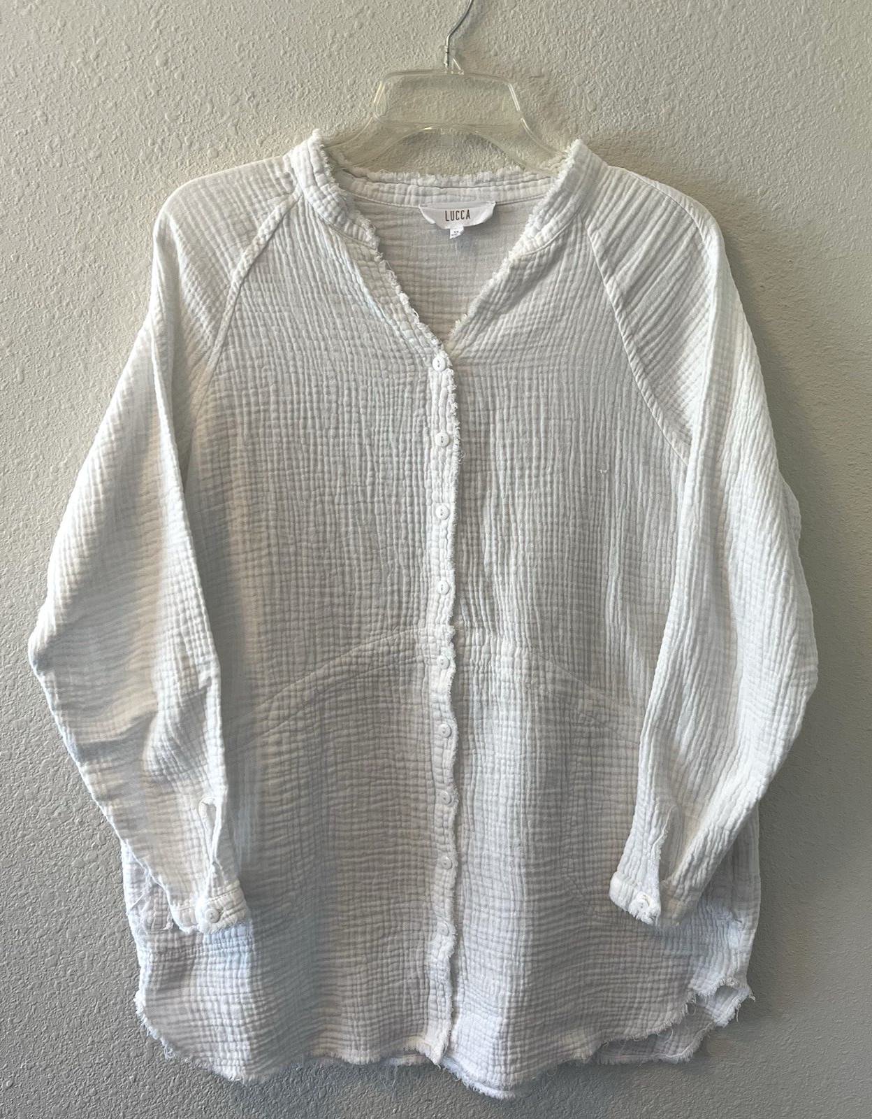 Lucca Women’s Top Size XS White Gauzy Cotton Tunic Button Boho Beachy Cottage