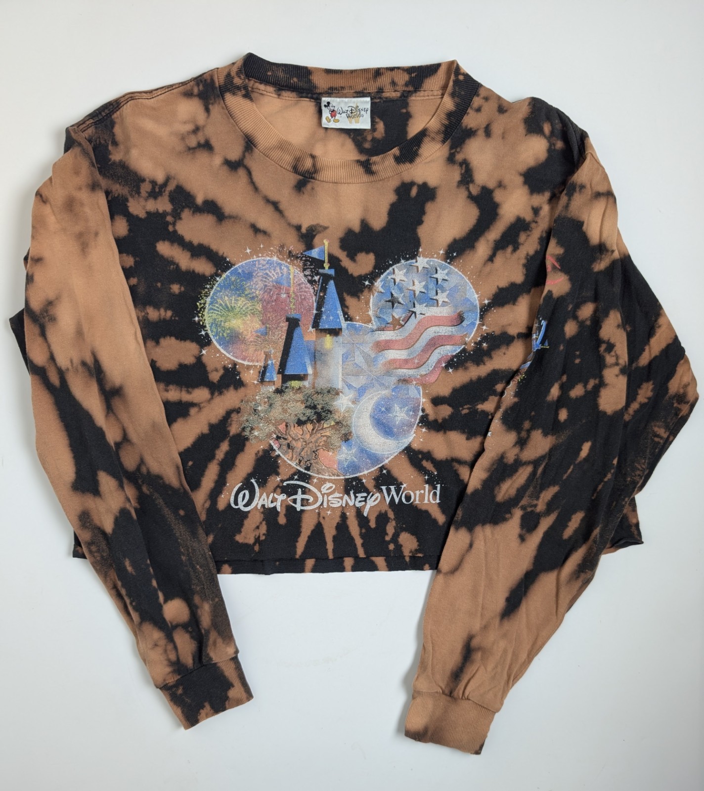 Walt Disney World Bleach Wash Crop Long Sleeve Shirt Large 21×27