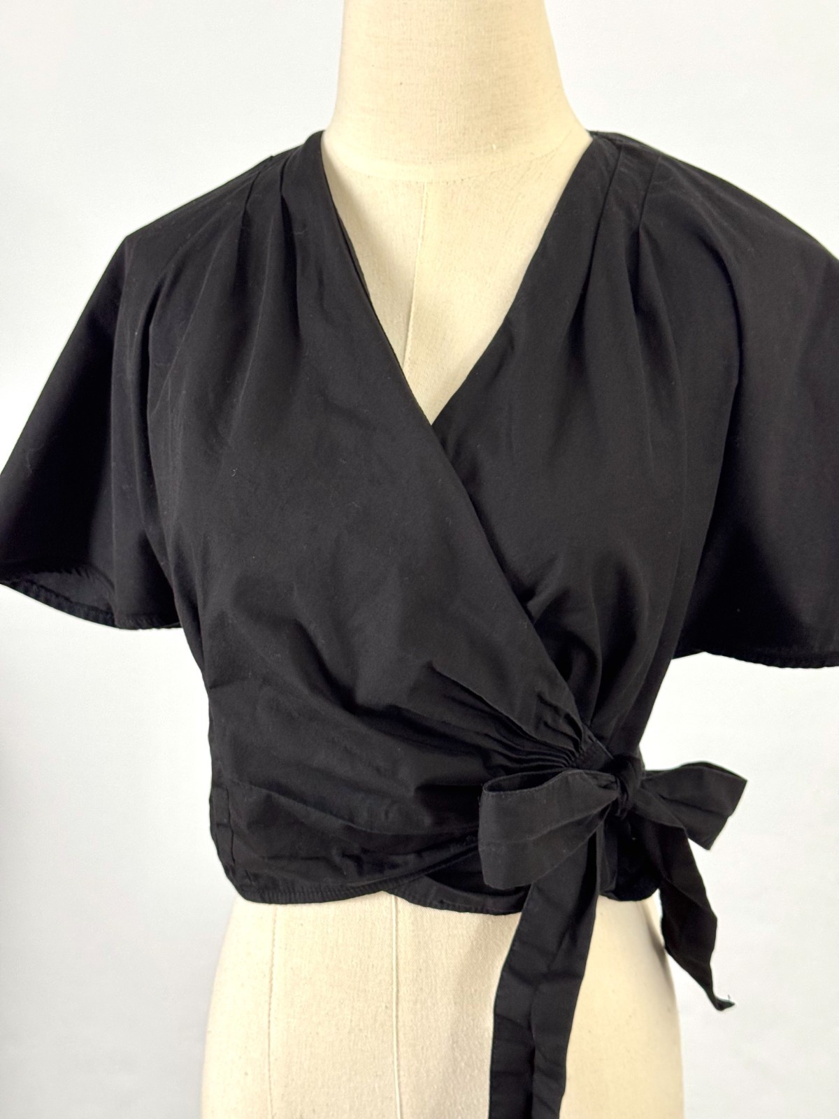 What Katie Did 50s-Style Black Cotton Cropped Wrap Top Tie Bow Waist Retro Pinup