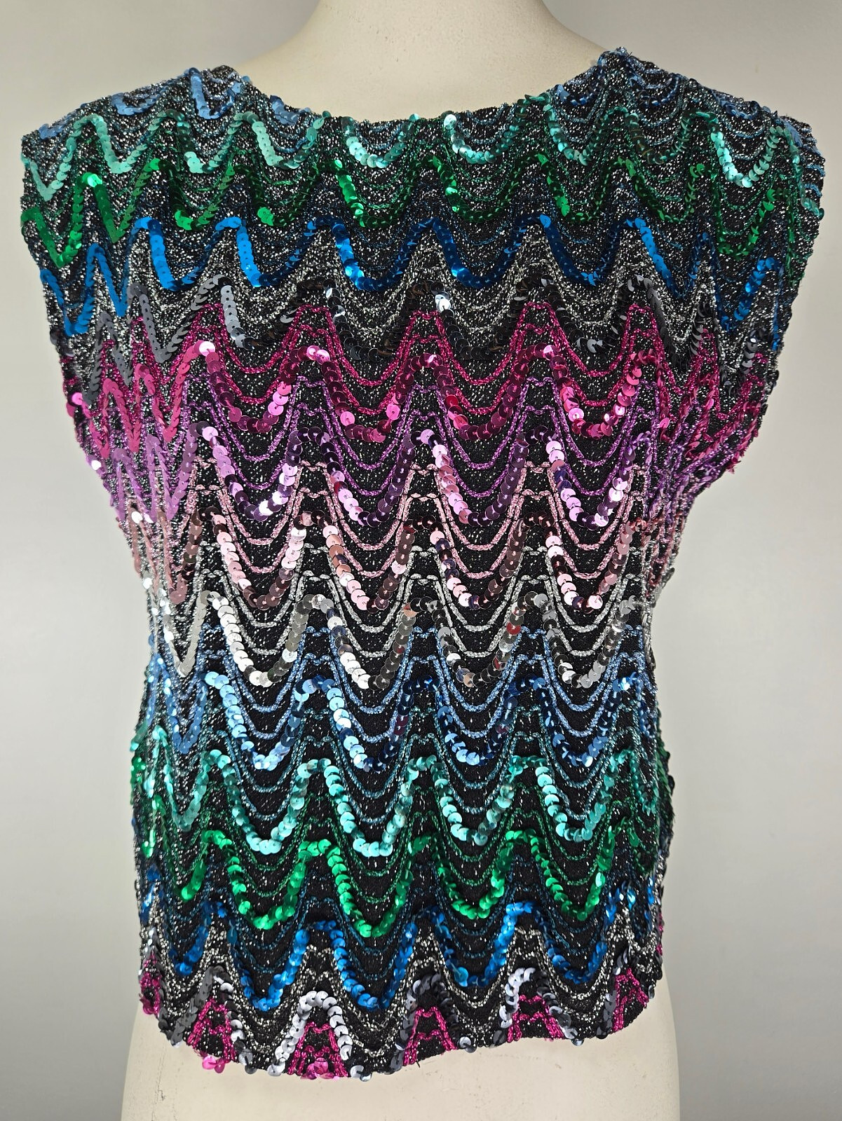 Vintage Avon Fashions Top – Size 11 / 12 – Multicolor Sequin