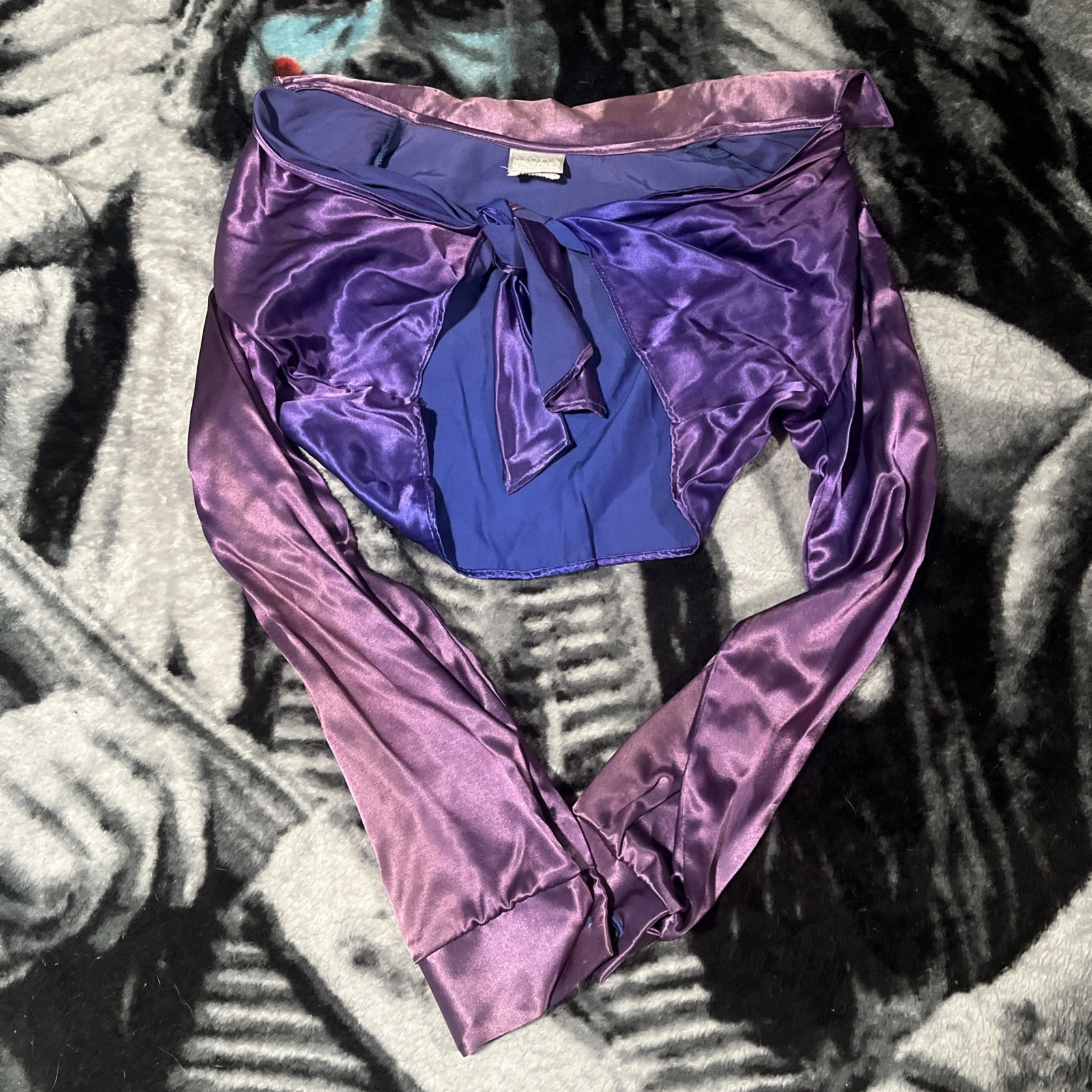 MODA INT’L Anxiety Made In USA 80s Women’s Purple Cropped Top Front Tie Used S?