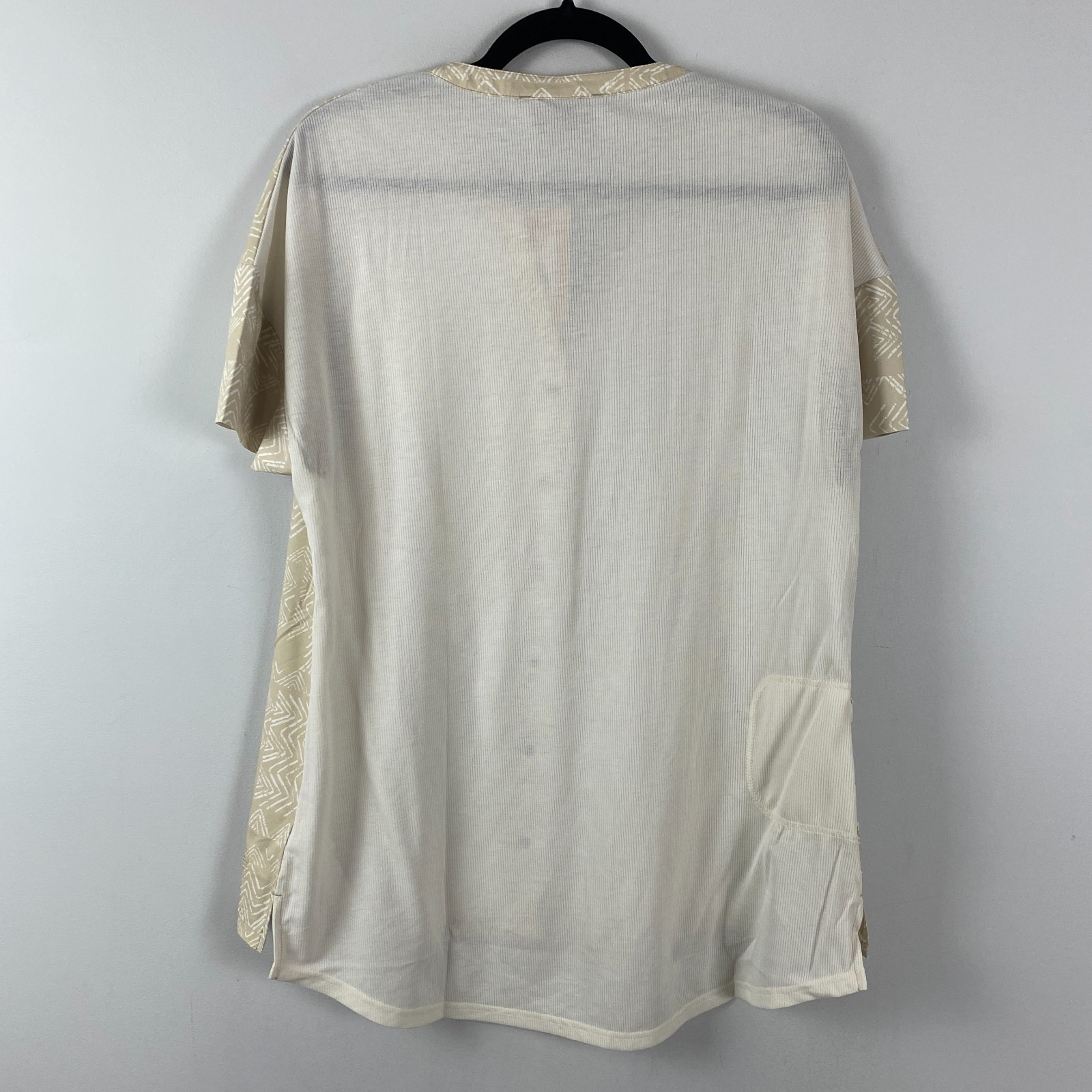 Royal Robbins Spotless Evolution Shirt Size L Snap Front Short Sleeve Hi Low Hem